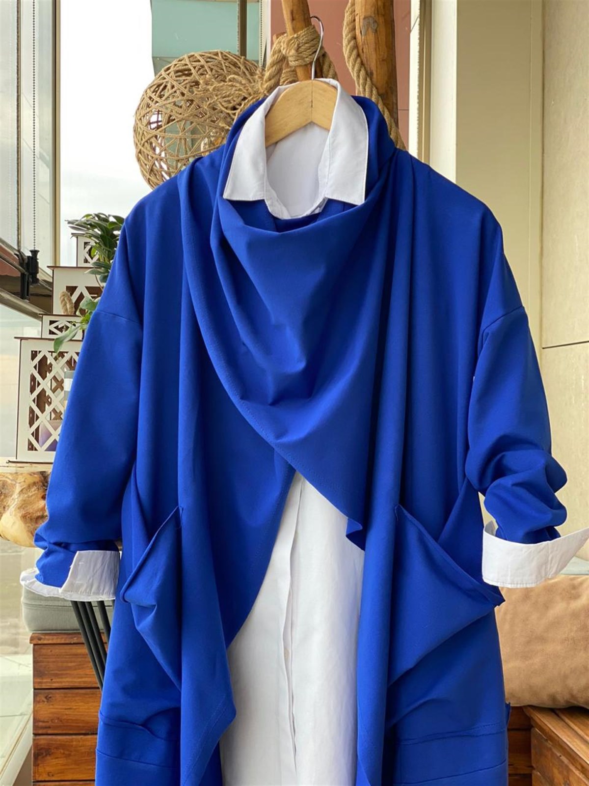 Tasarım Model Asimetrik Kesim Ceket (SAKS)