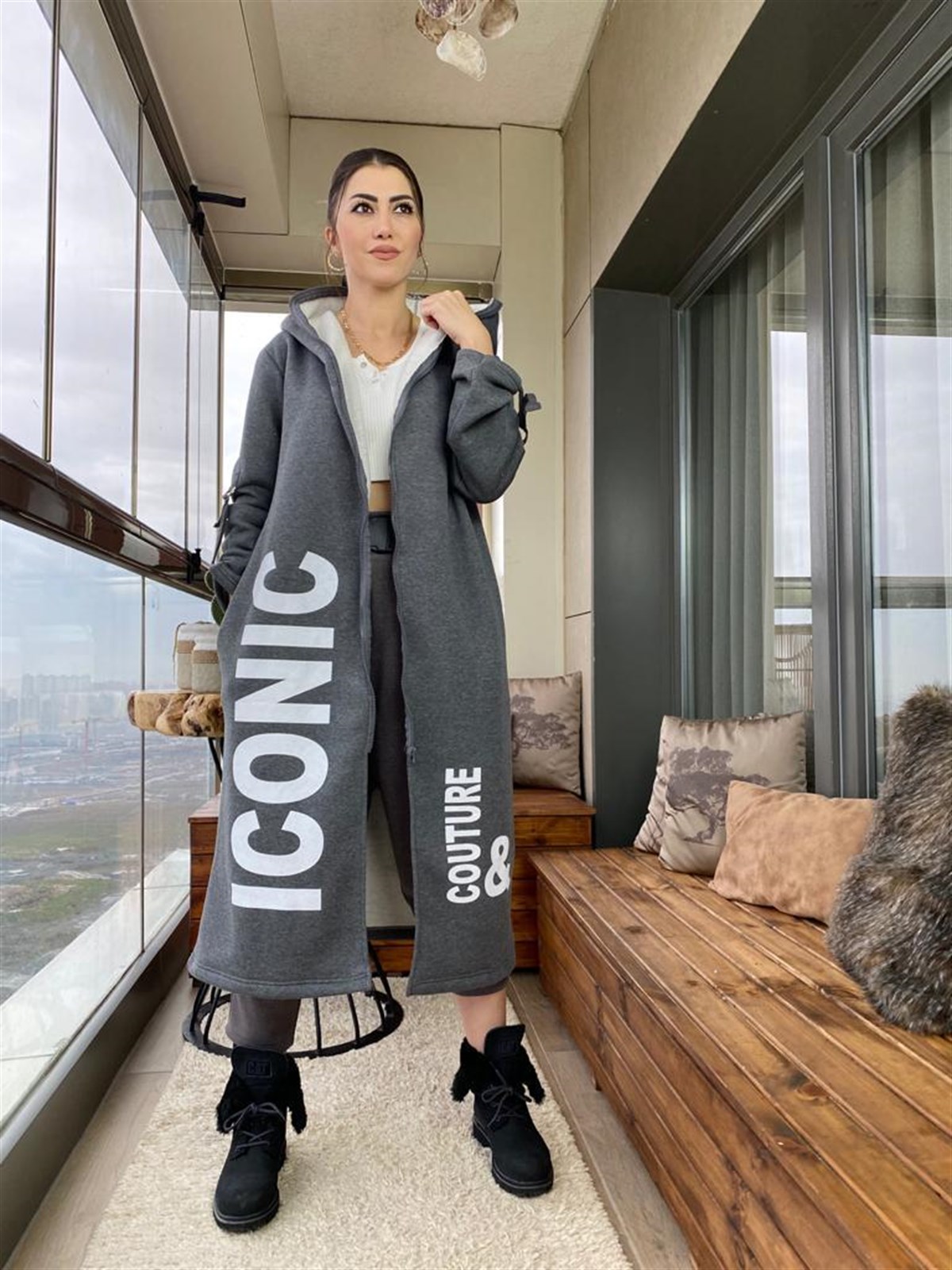 Tasarım Model İçi Şardonlu Ceket