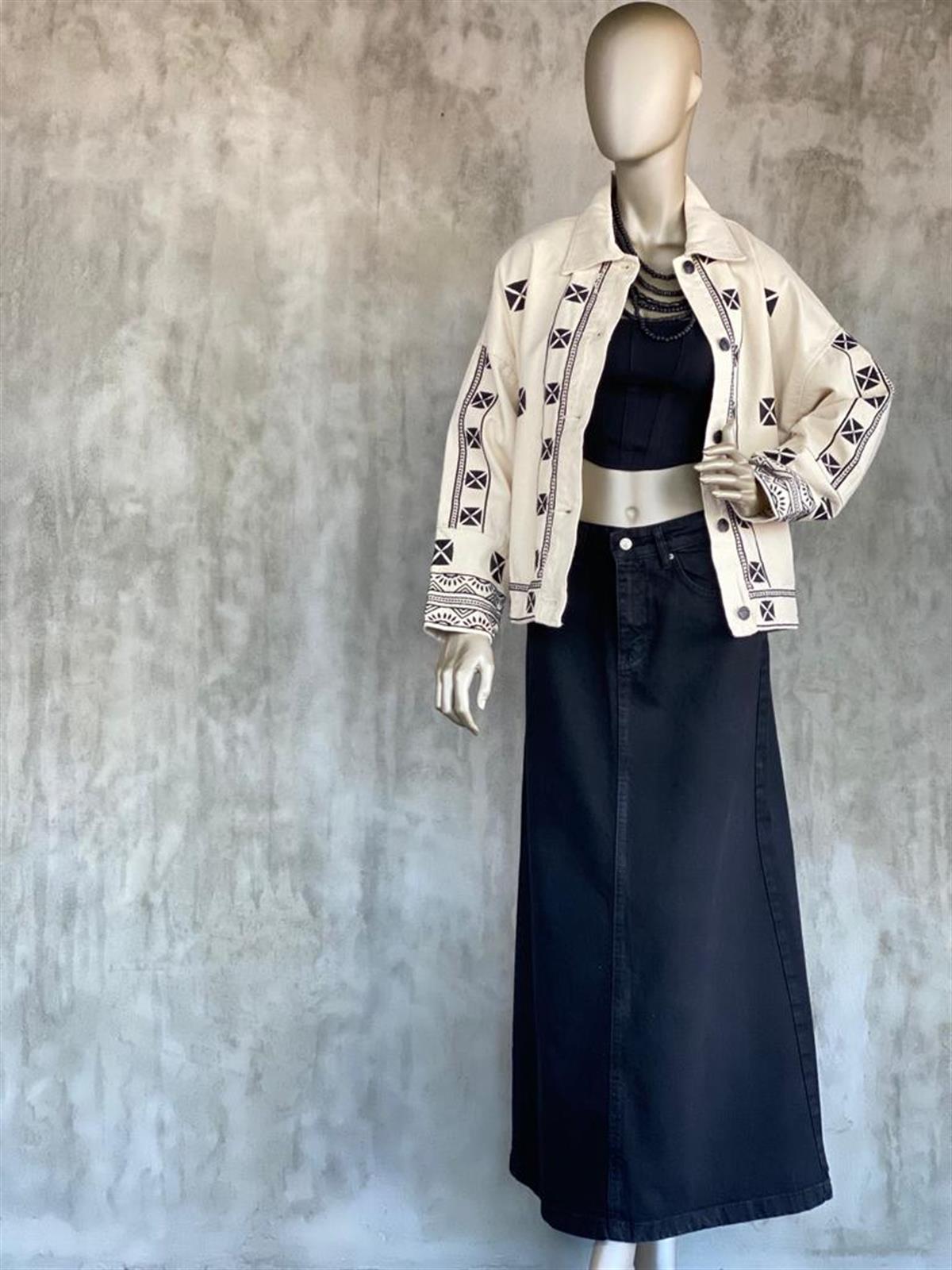 Tasarım Nakışlı Denim Ceket (Taş)