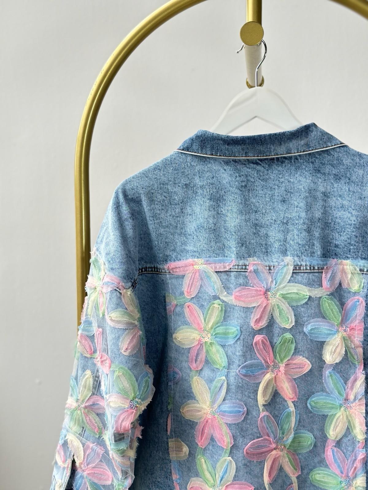 Tasarım Organze Kumaş Çiçek Desenli Denim Ceket (Mavi)