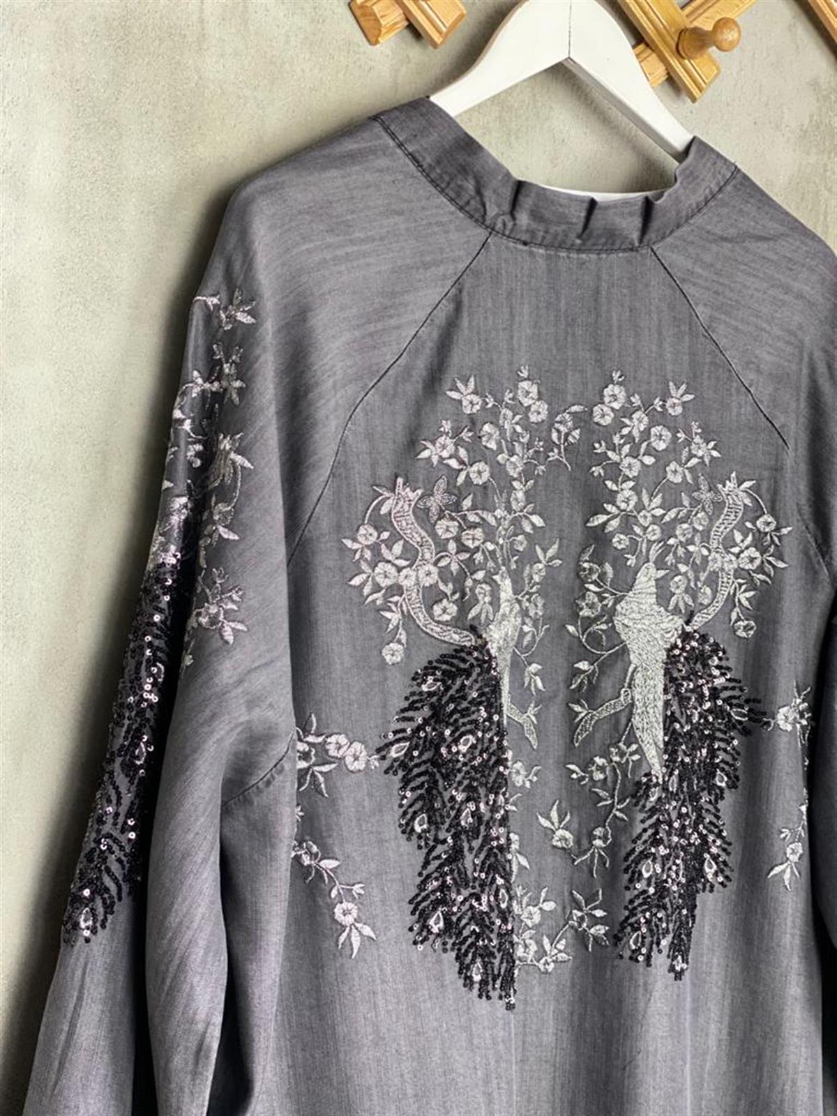 Tasarım Pul Payet İşlemeli Kadın Kimono (Antrasit)