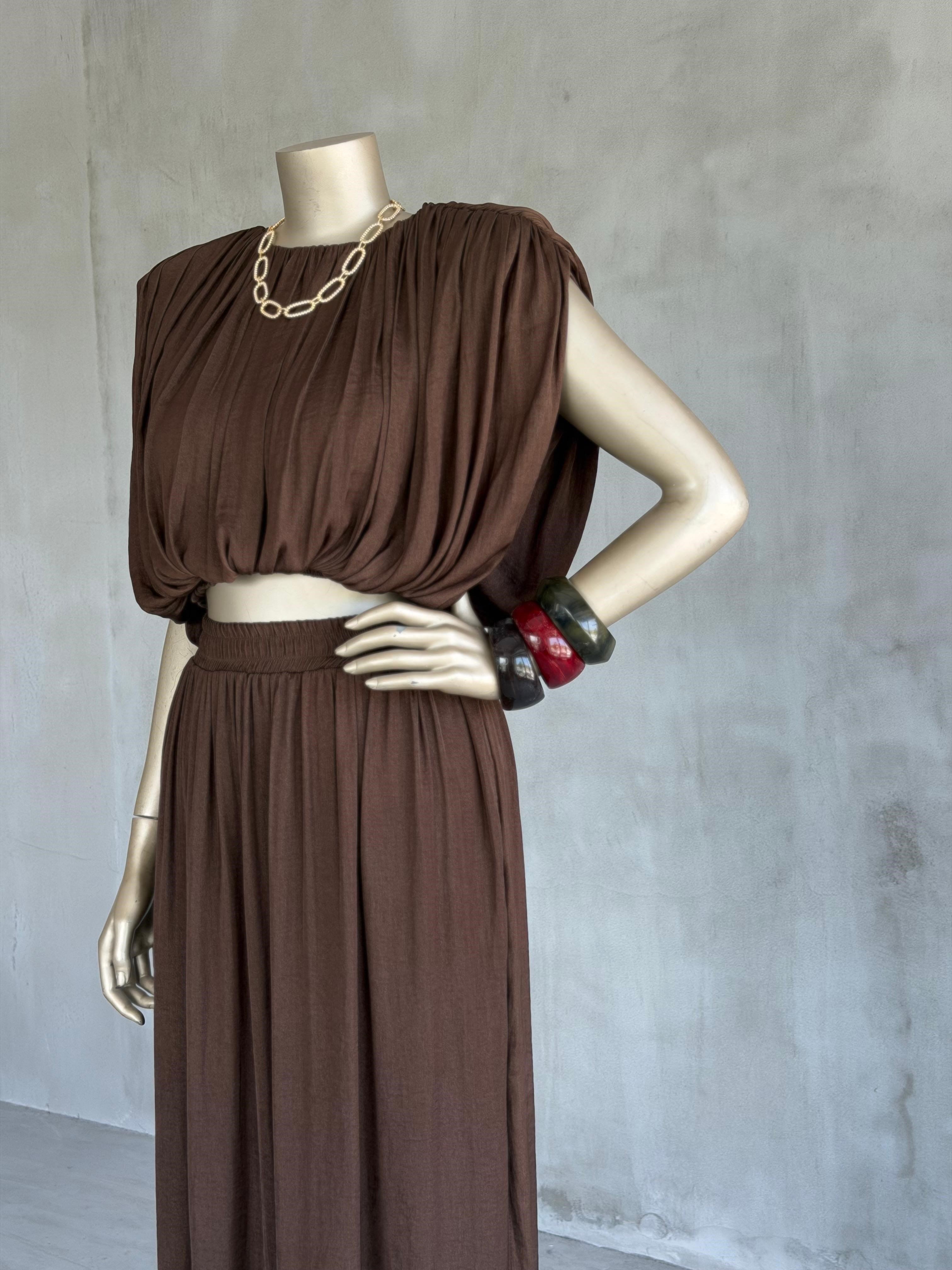 Tasarım Vatkalı Drape Bluz Yırtmaçlı Etek Takım (Kahve)