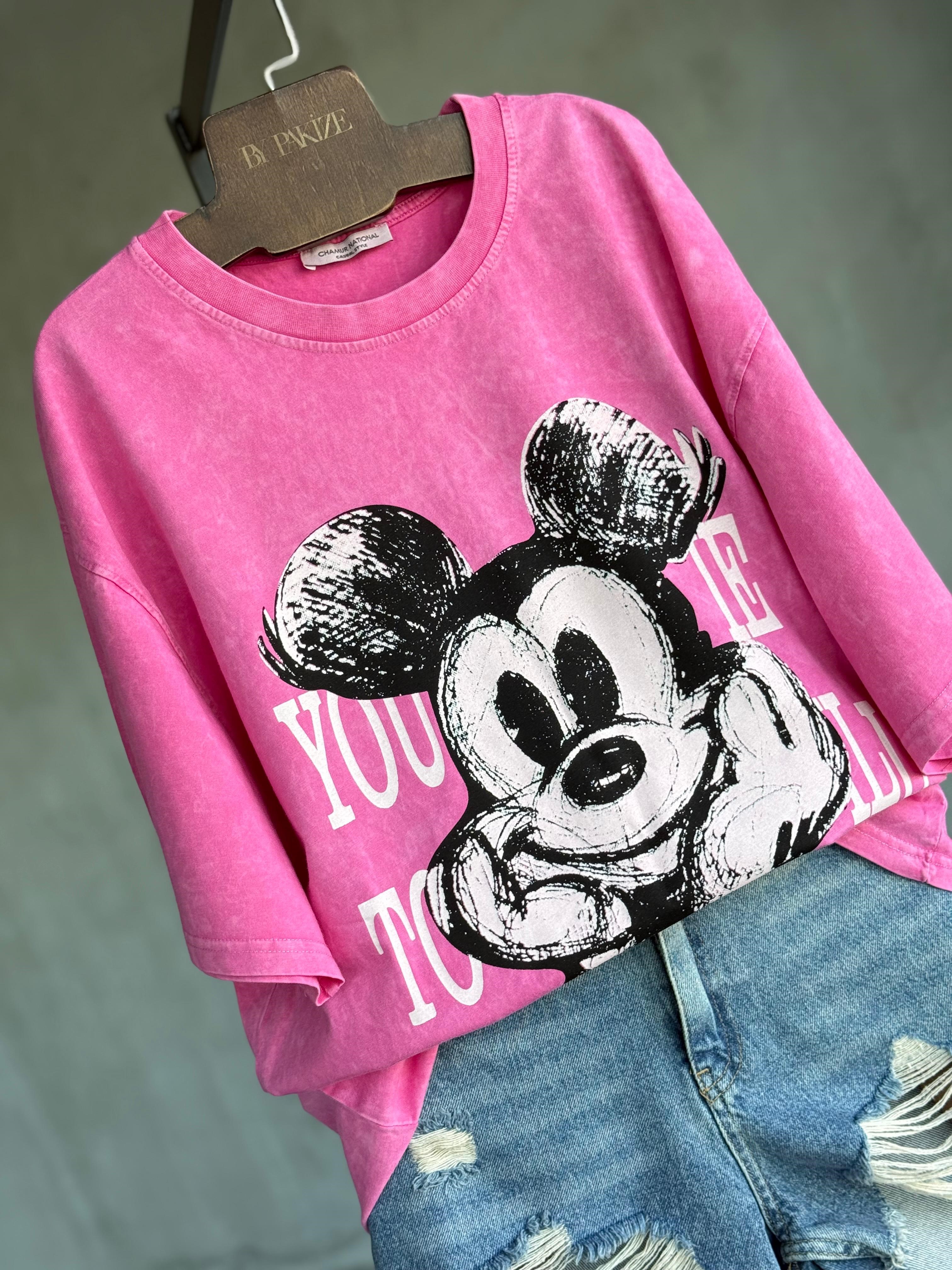 Tasarım Yazılı Mickey Taş Yıkama Oversize Dokuma Tişört (Pembe)