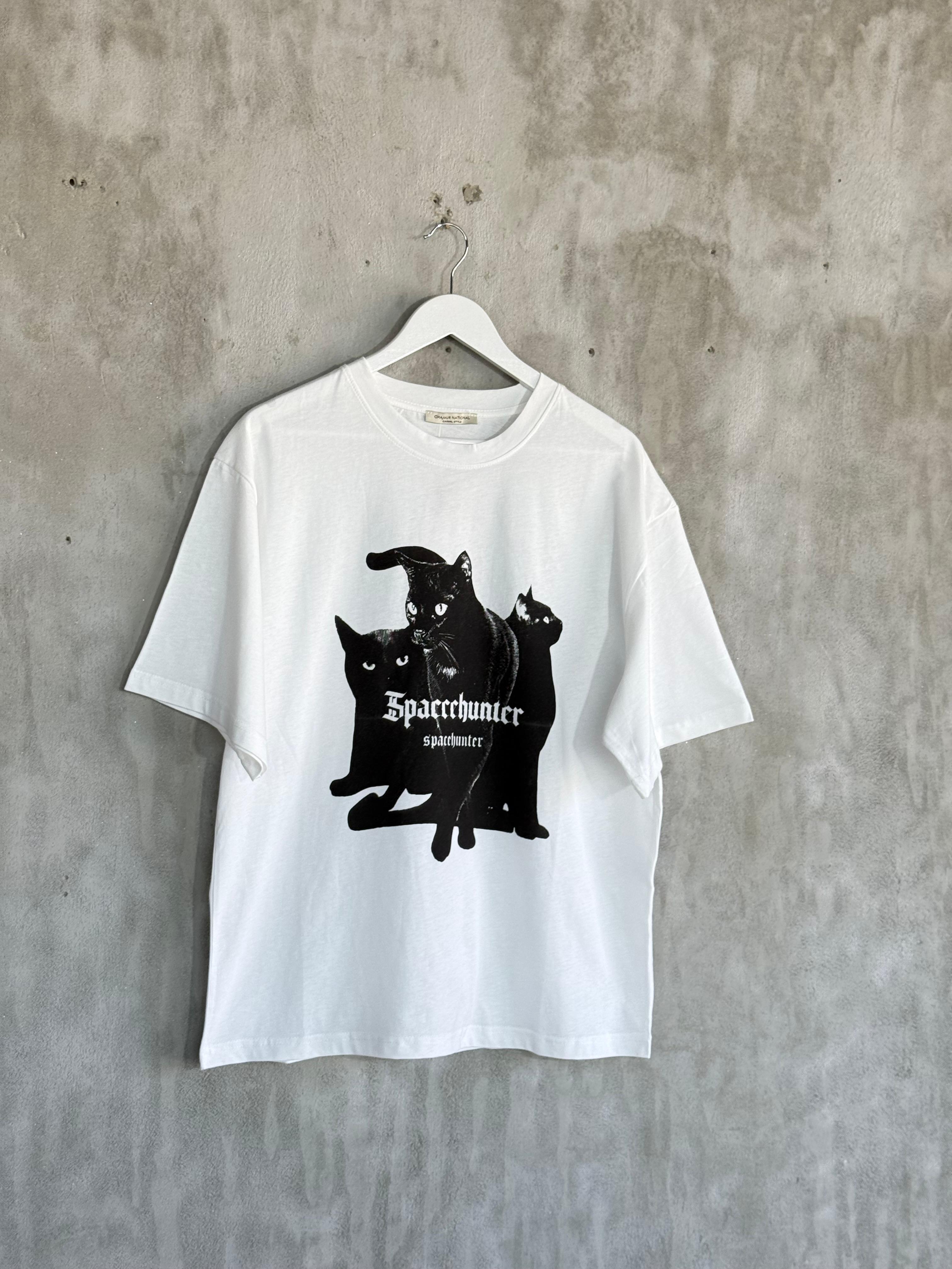 Üç Kedi Baskılı Oversize Dokuma Tişört (Beyaz)