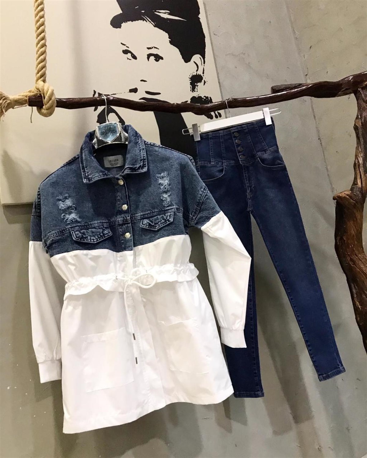 Üstü Jean Altı Paraşüt Kumaş Beli Bağlama Detaylı Ceket