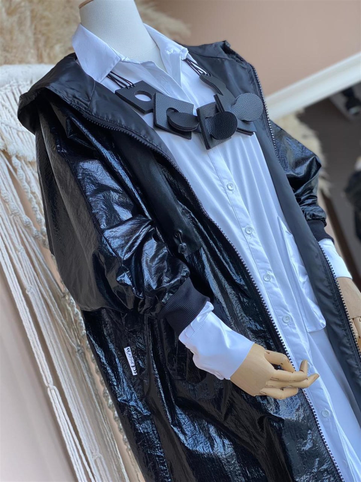Uzun Oversize Kesim Mont