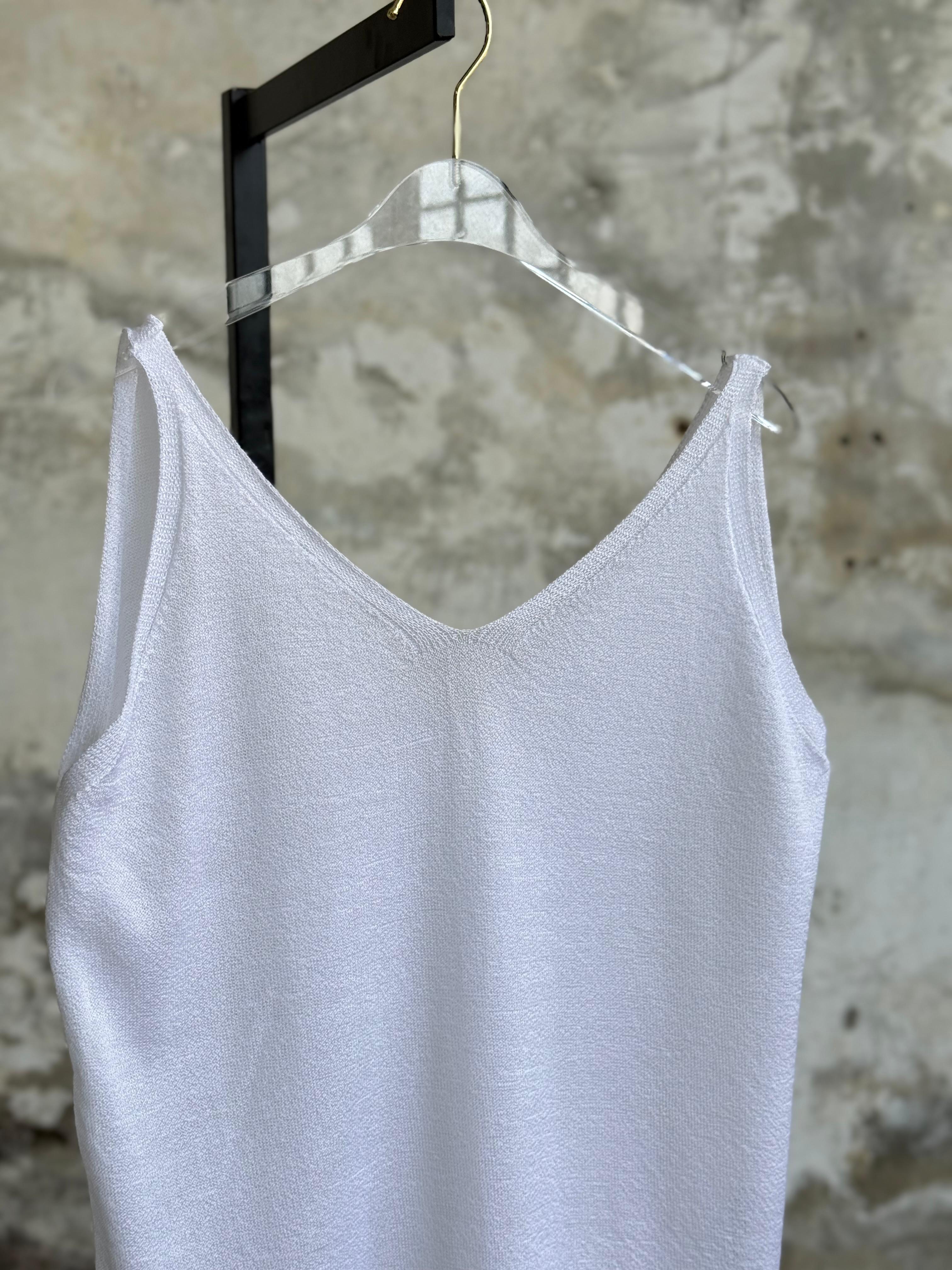 V Yaka Merserize Atlet (Beyaz)