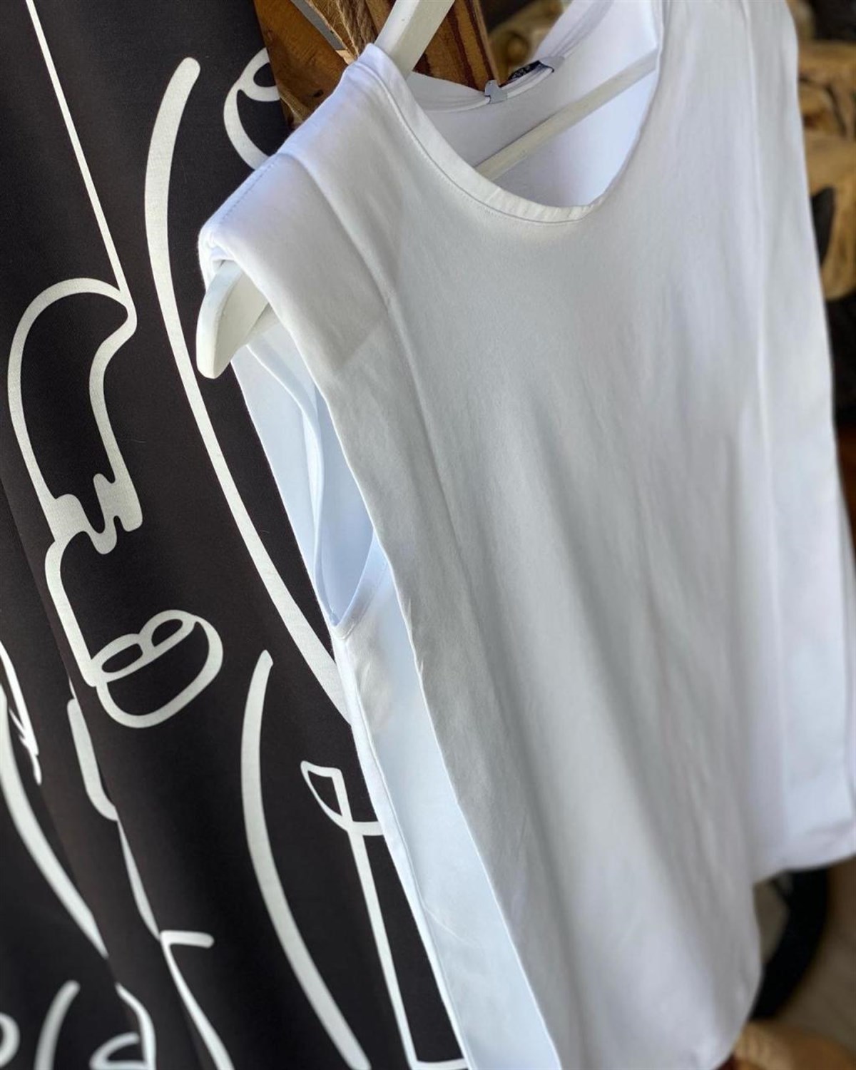 Vatkalı Tshirt (BEYAZ)