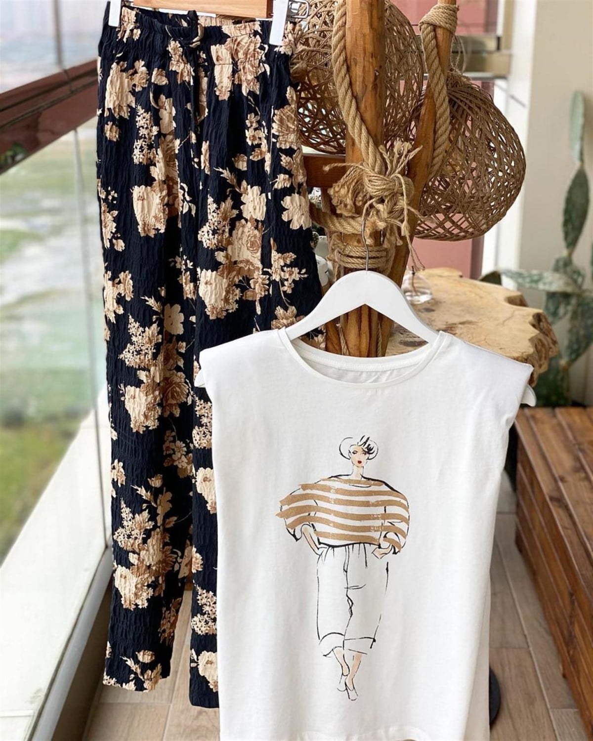 Vatkalı Tshirt (EKRU-BEJ)