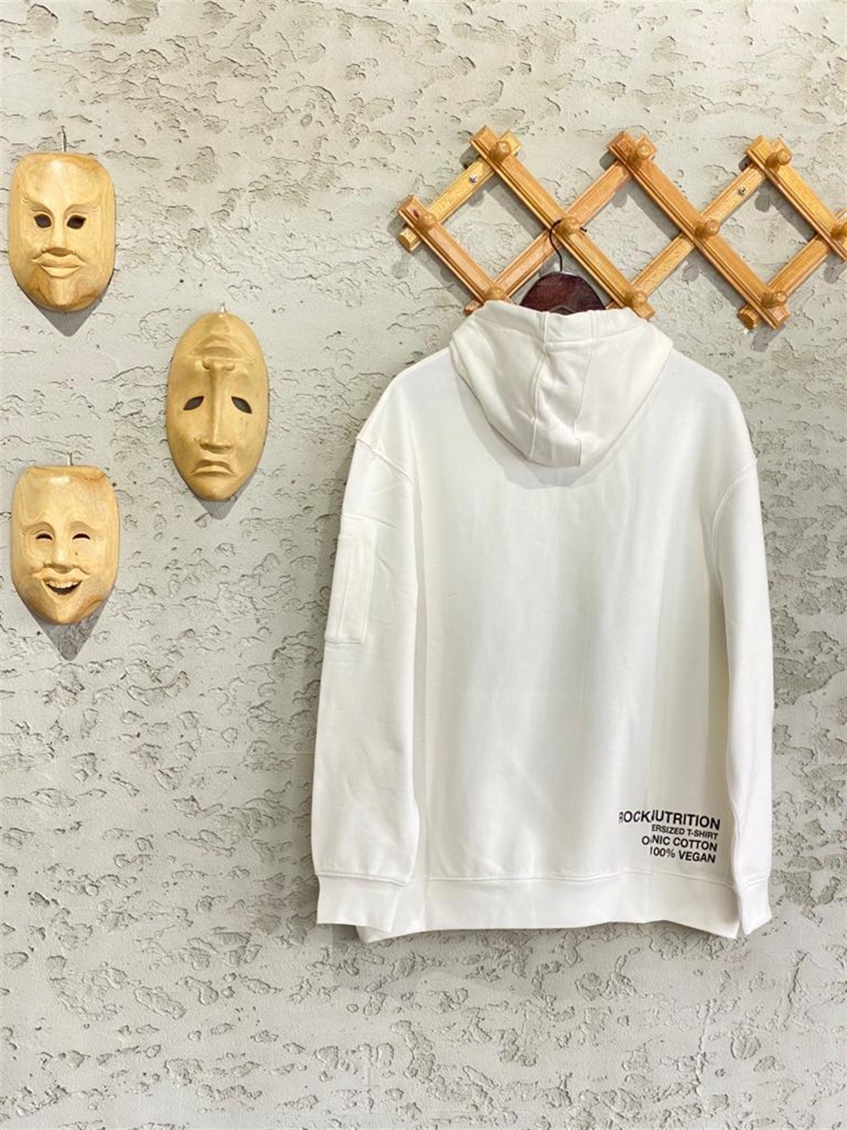 VEGAN KAPÜŞONLU SWEATSHİRT (BEYAZ)