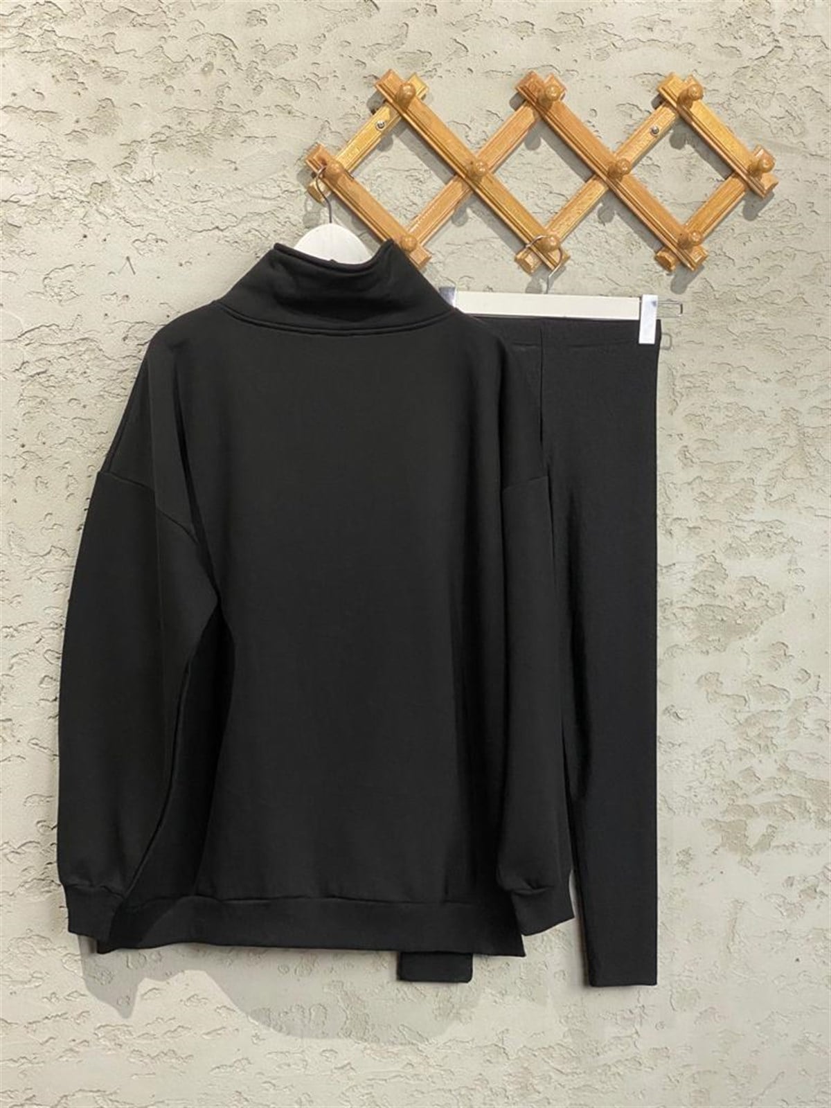 Yaka Detaylı Oversize Sweat (Siyah)