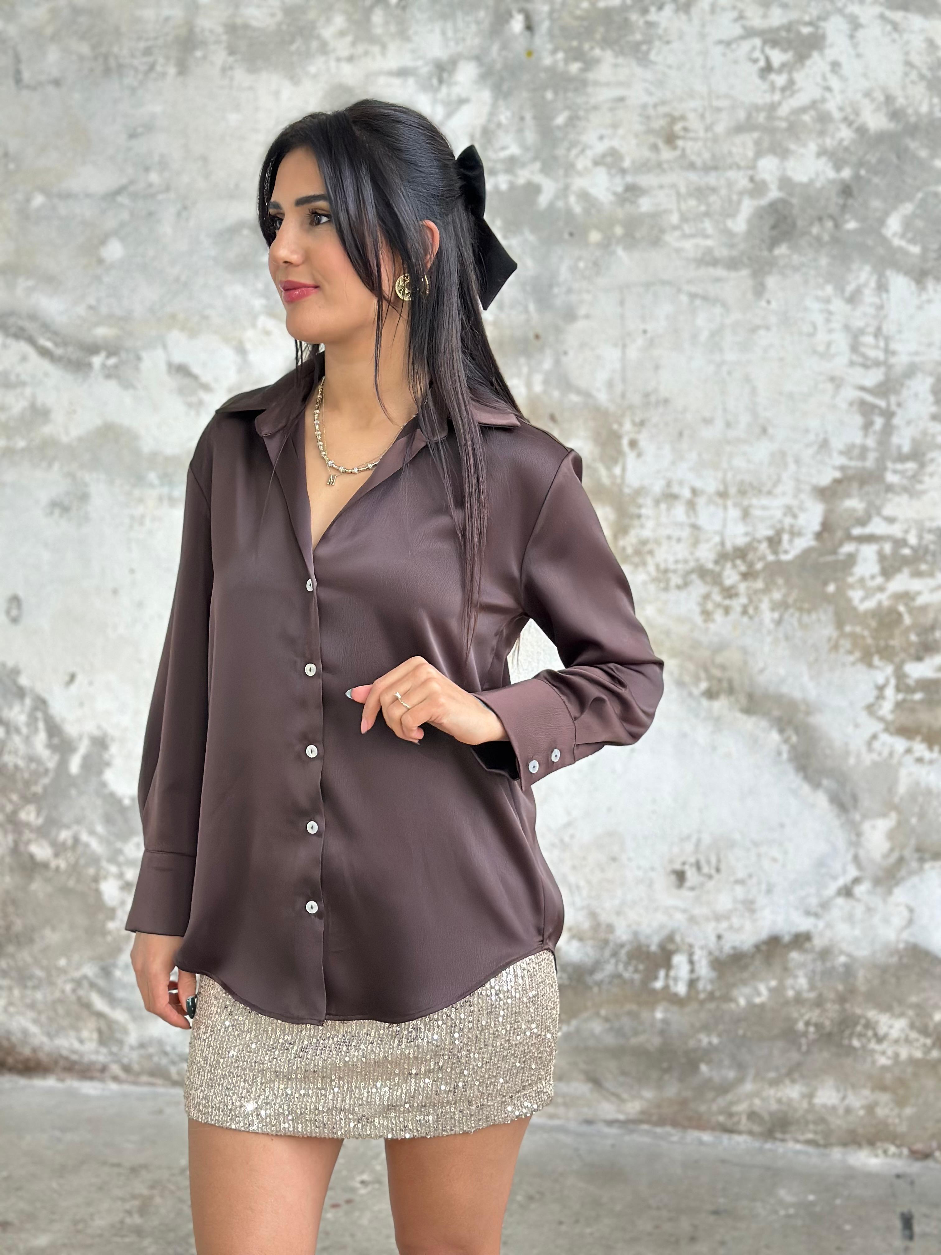 Yakalı Pamuk Saten Gömlek (Kahve)