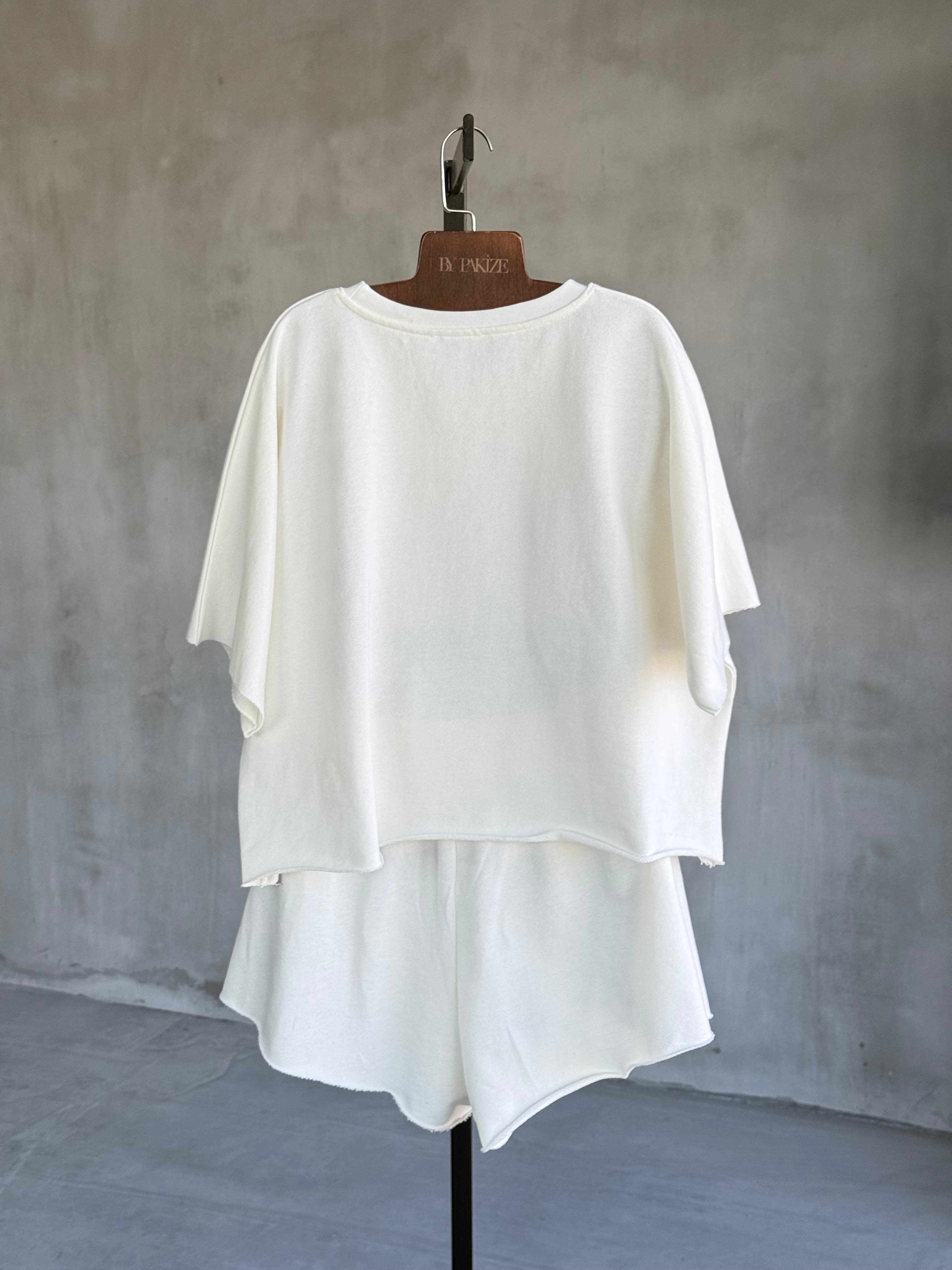 Yazı Baskılı Oversize Takım (Beyaz)