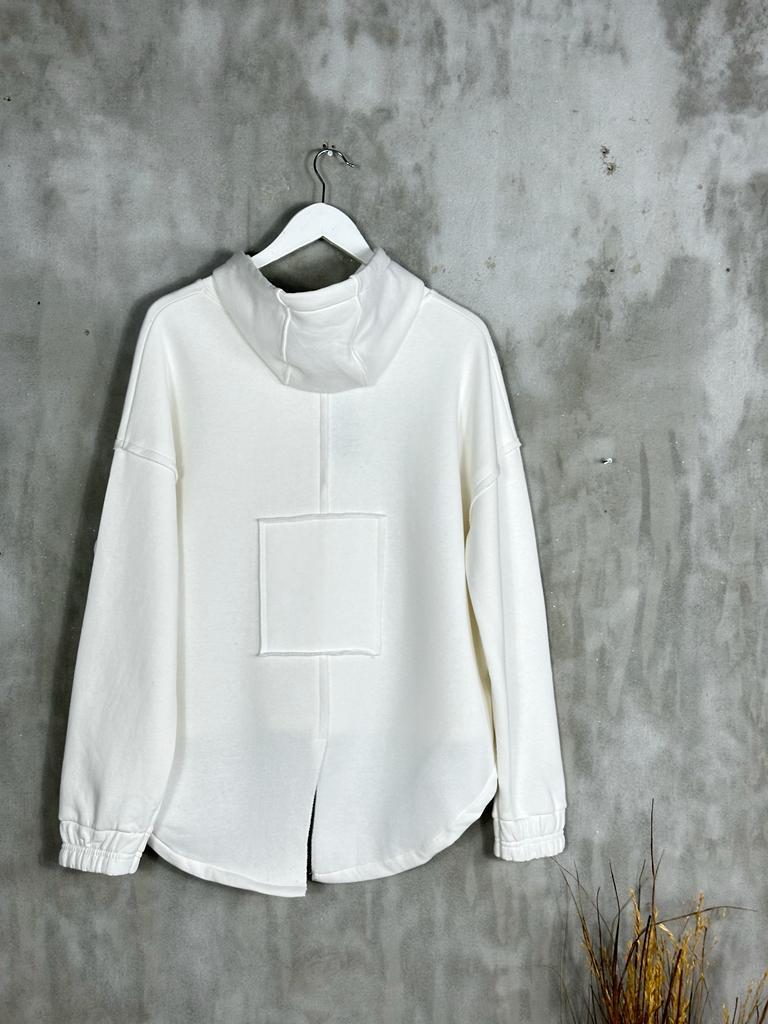 Yazı Baskılı Tasarım Model Kadın Sweat (Beyaz)