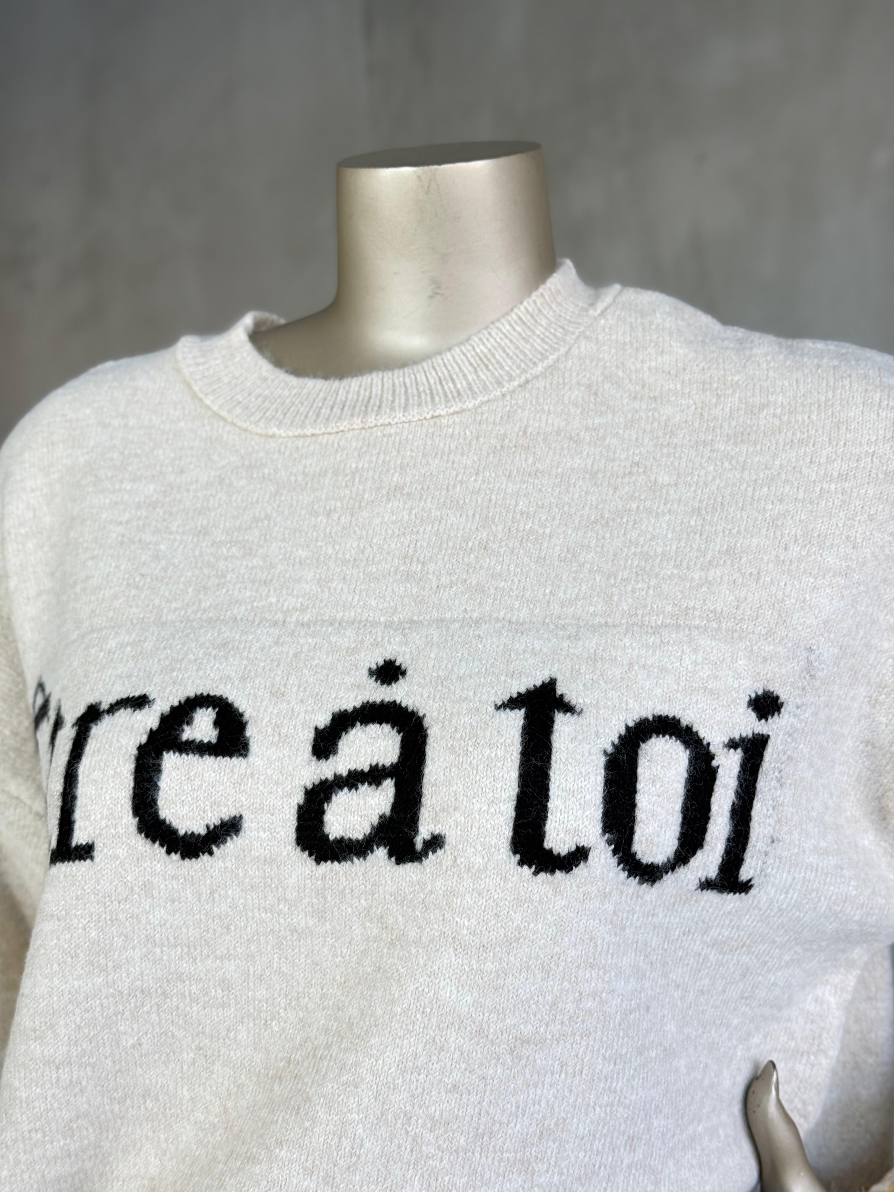 Yazı Desenli Bisiklet Yaka Triko Kazak (Ekru)