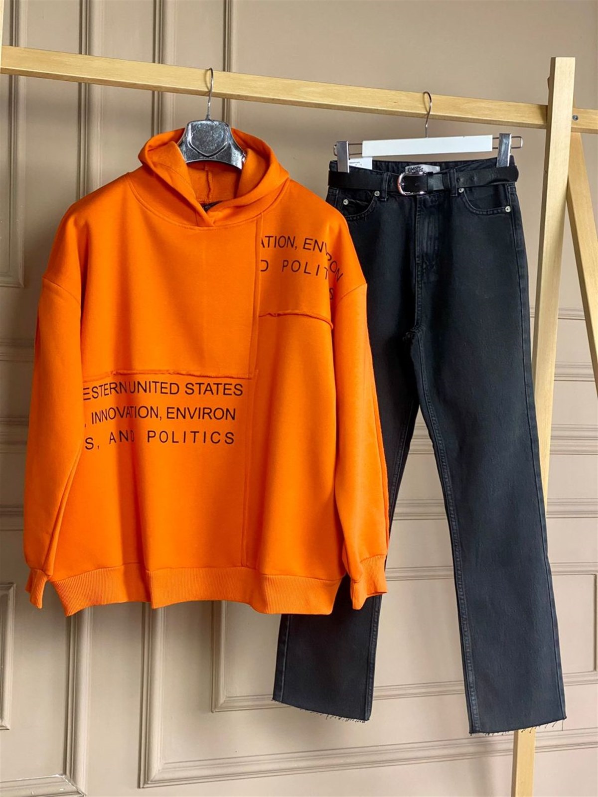 Yazı Detaylı Kapşonlu Turuncu Tunik Sweat
