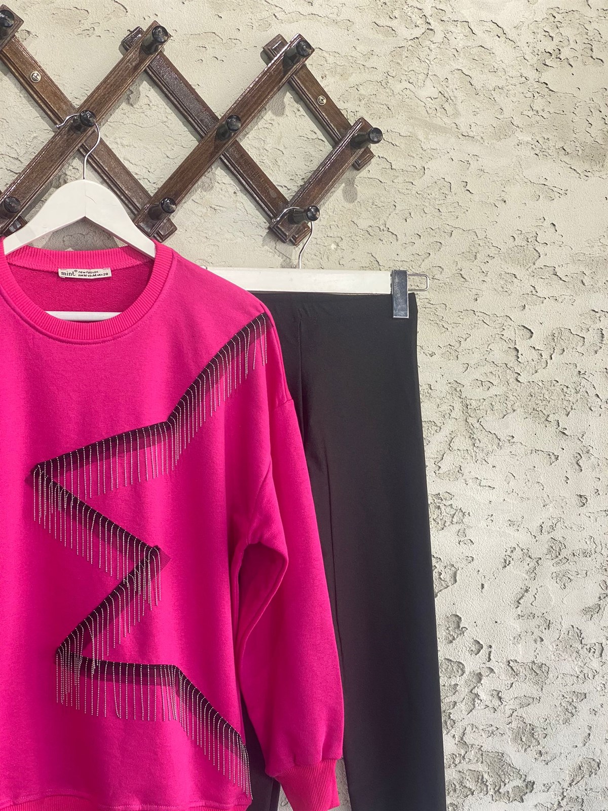 Yıldız Model Zincir Detay Sweat (Fuşya)