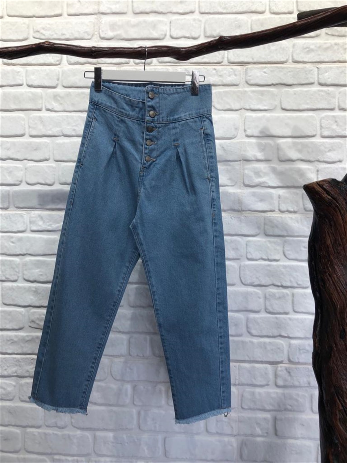 Yüksek Bel Düğme Detaylı Jean