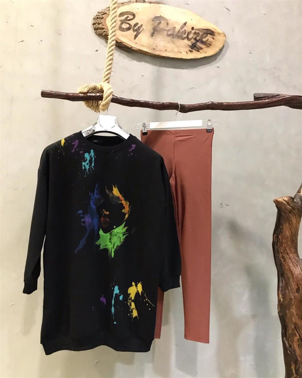 Yüz Baskılı Uzun Sweatshirt (SİYAH)
