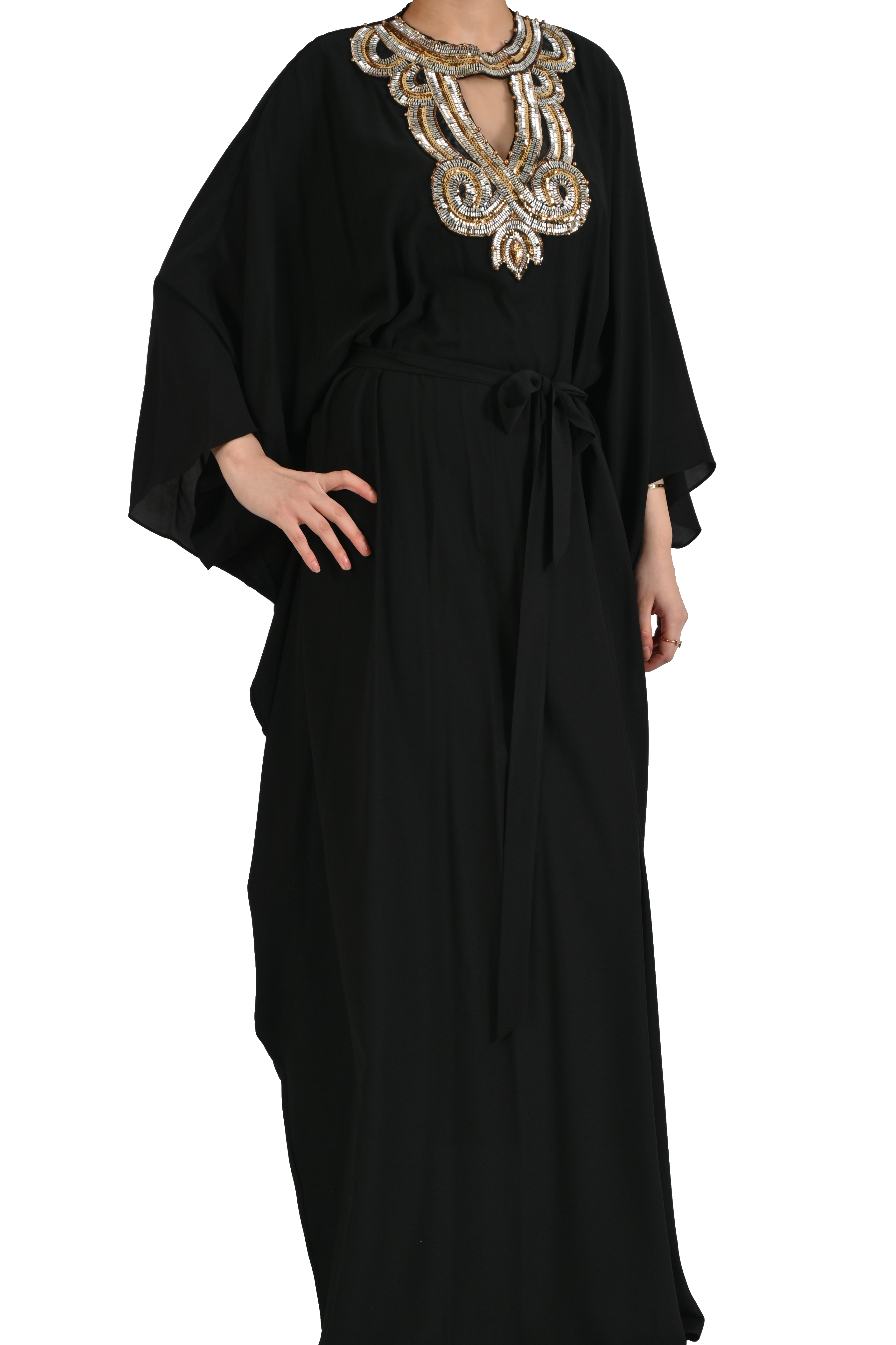 GÜMÜŞ VE GOLD MADALYON İŞLEMELİ SİYAH KAFTAN ELBİSE