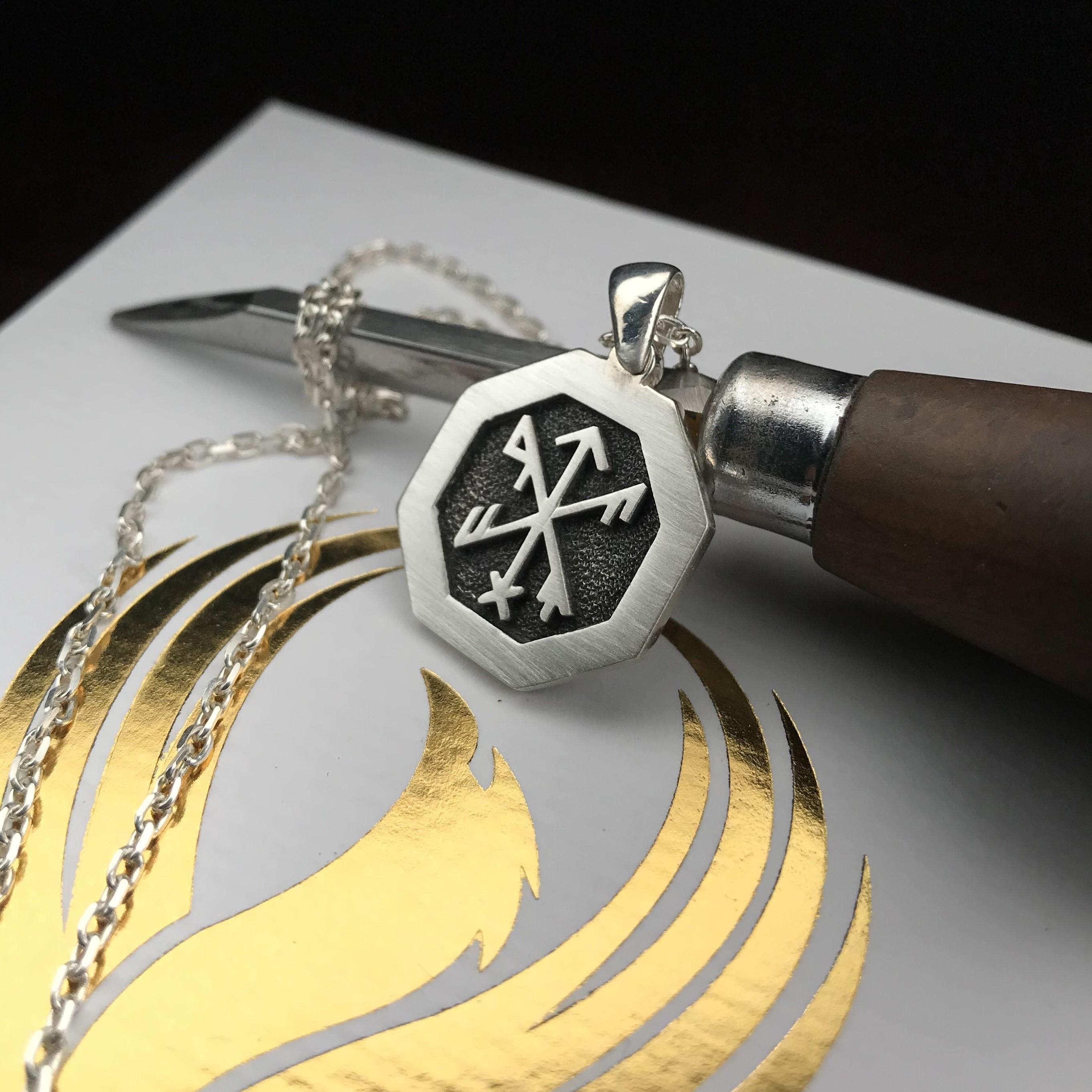 Runic Necklace Silver