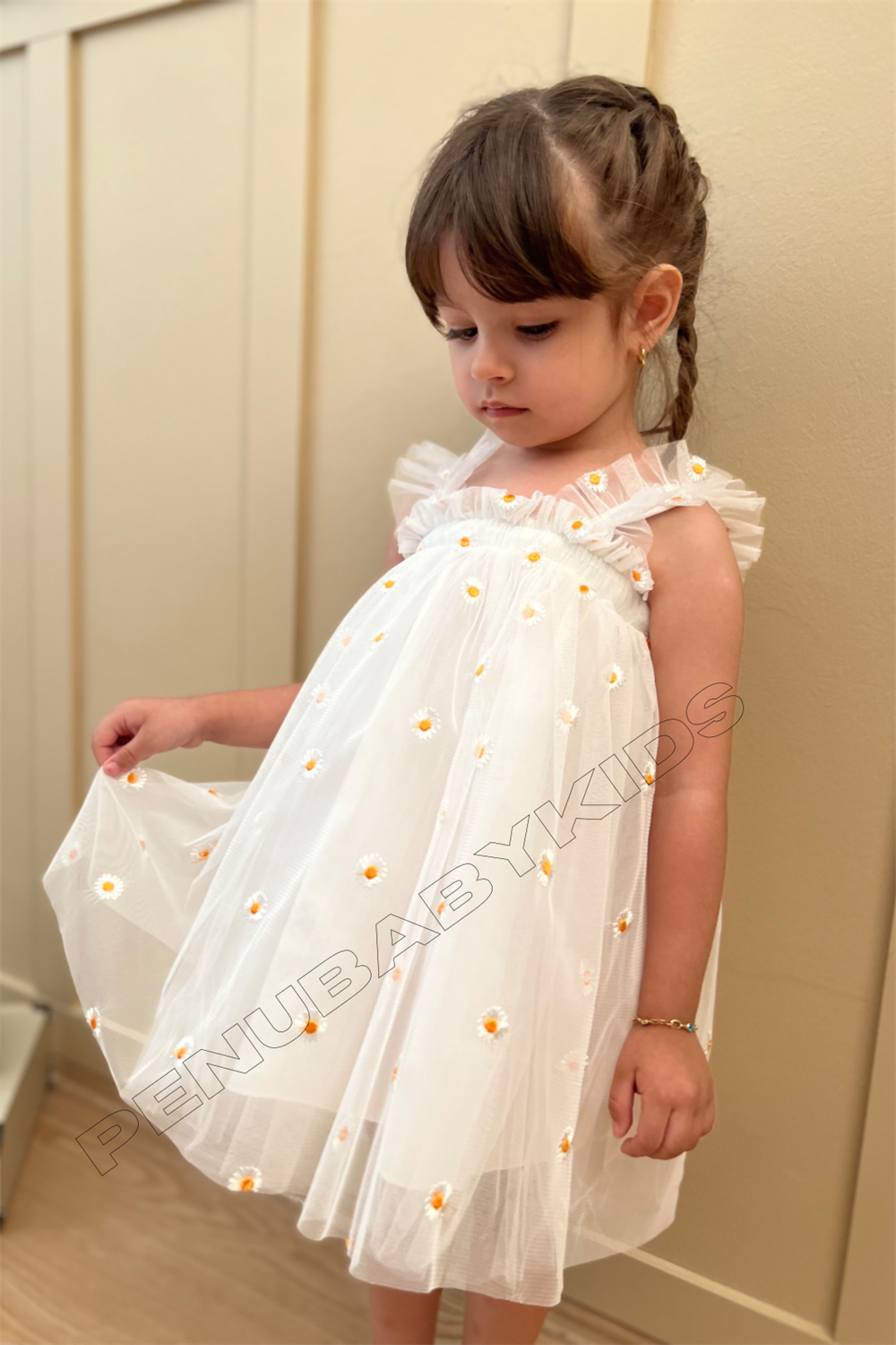  Beyaz Papatya İşlemeli Askılı Kız Bebek Elbise - Daisy