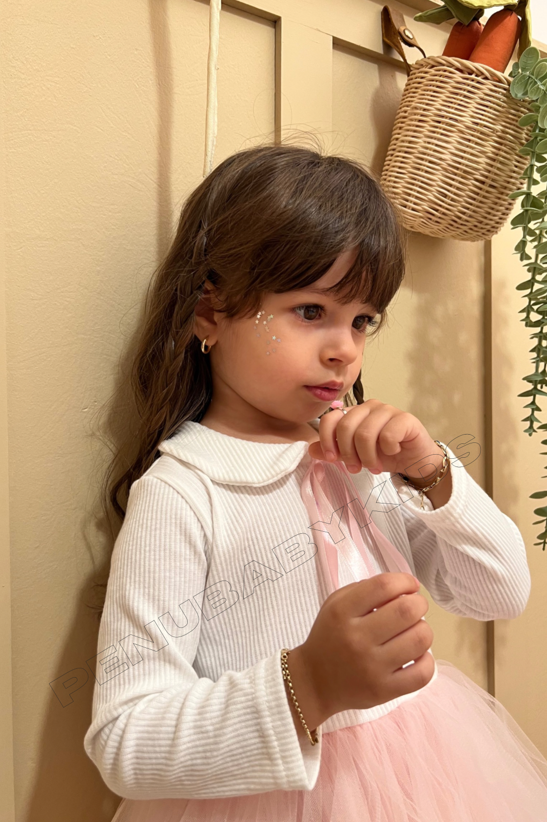 Pembe Bebe Yaka Kurdele Bağlamalı Uzun Kol Kız Bebek Elbisesi - Heidi 
