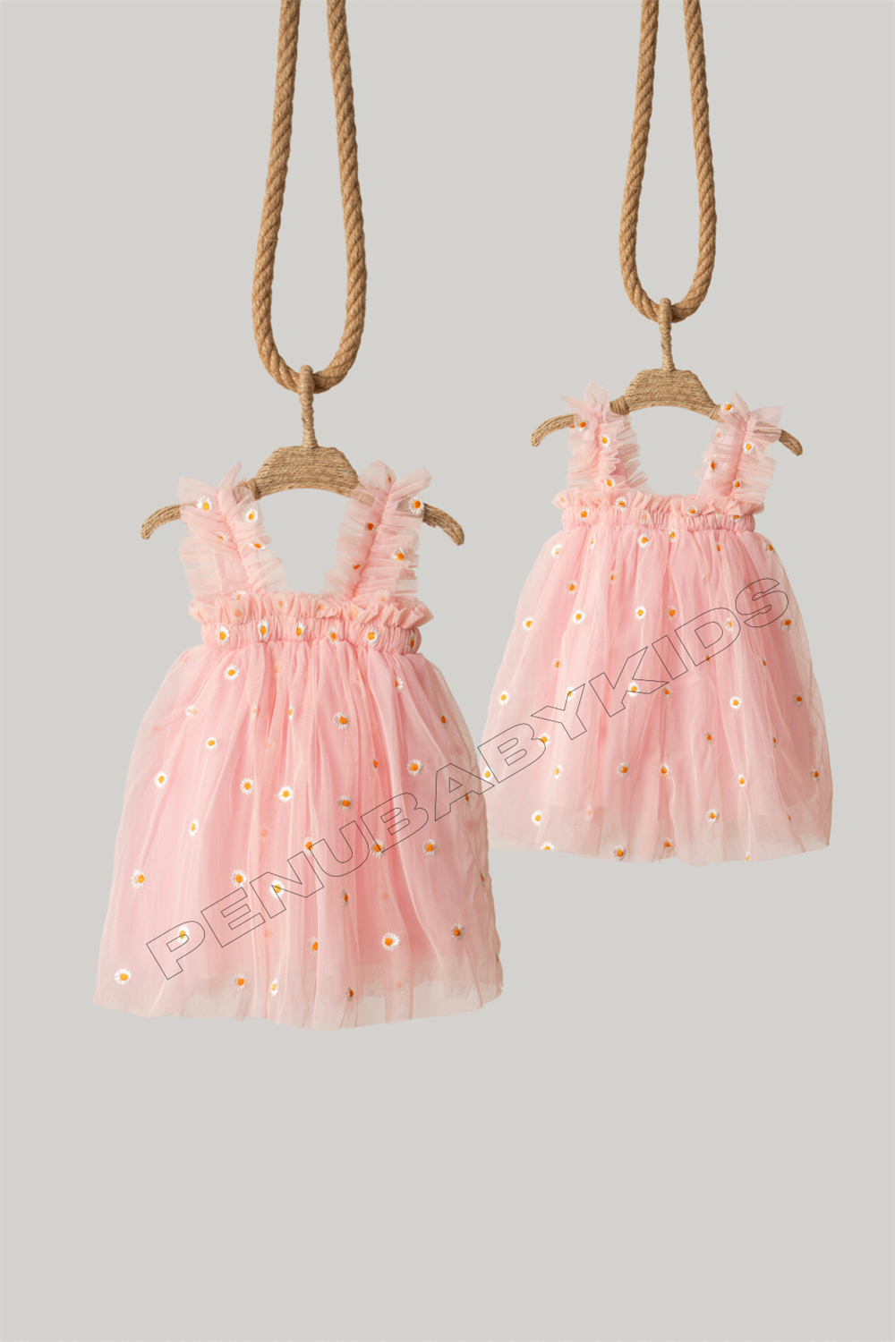Pembe Papatya İşlemeli Askılı Kız Bebek Elbise - Daisy