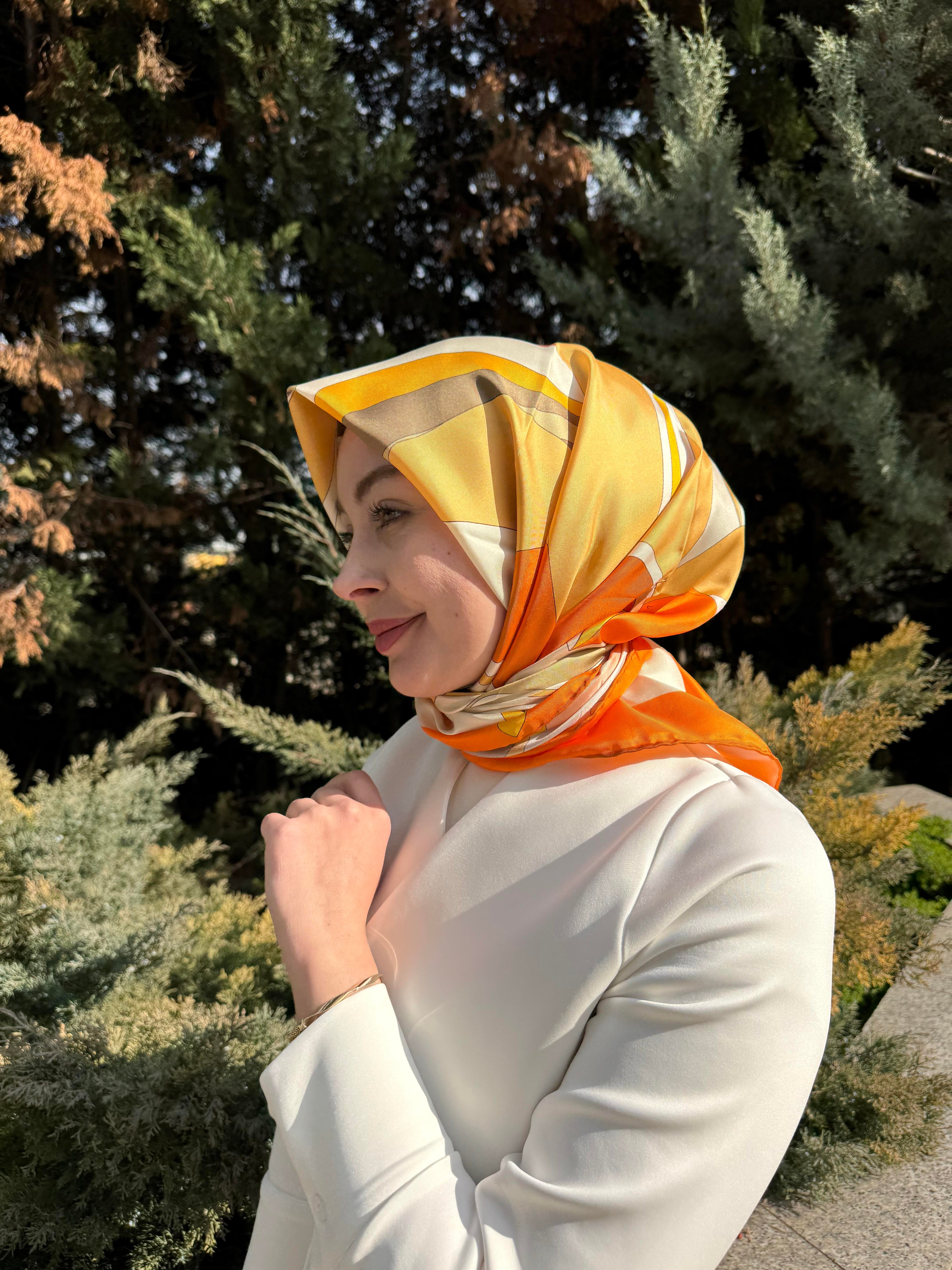 Belli Tivil İpek Eşarp 4035D E24YA4035D01-83