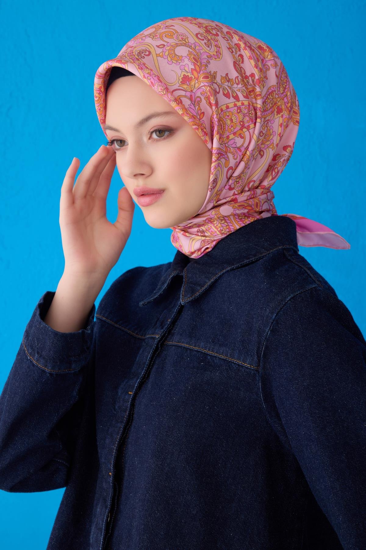 Belli Tivil İpek Eşarp E25YA4101D01-80