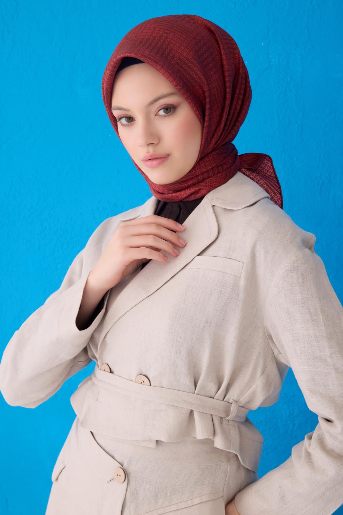 Belli Tivil İpek Eşarp E25YA4104D01-62