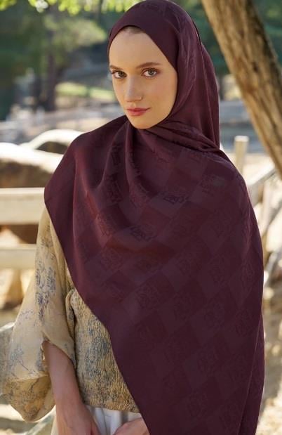 Ed Scarf Welness Dama Monogram Desen Şal 01092025-Vişne Çürüğü