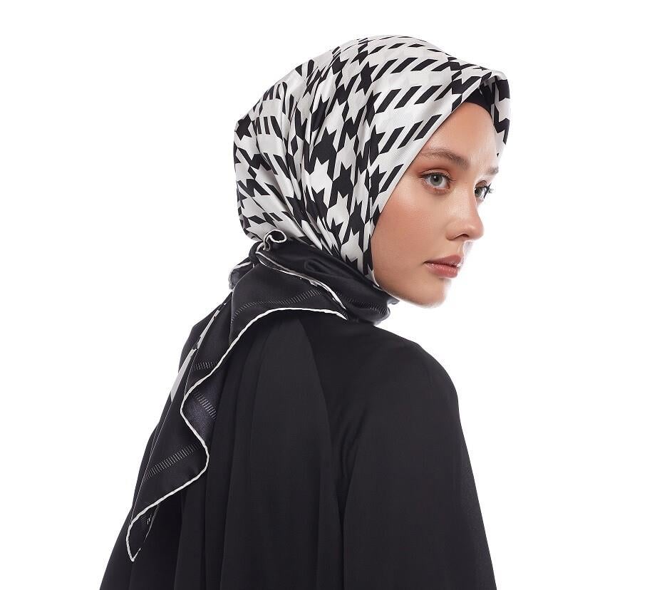 İpekevi Houndstooth Ekose Tivil İpek Eşarp 1149-Siyah Beyaz
