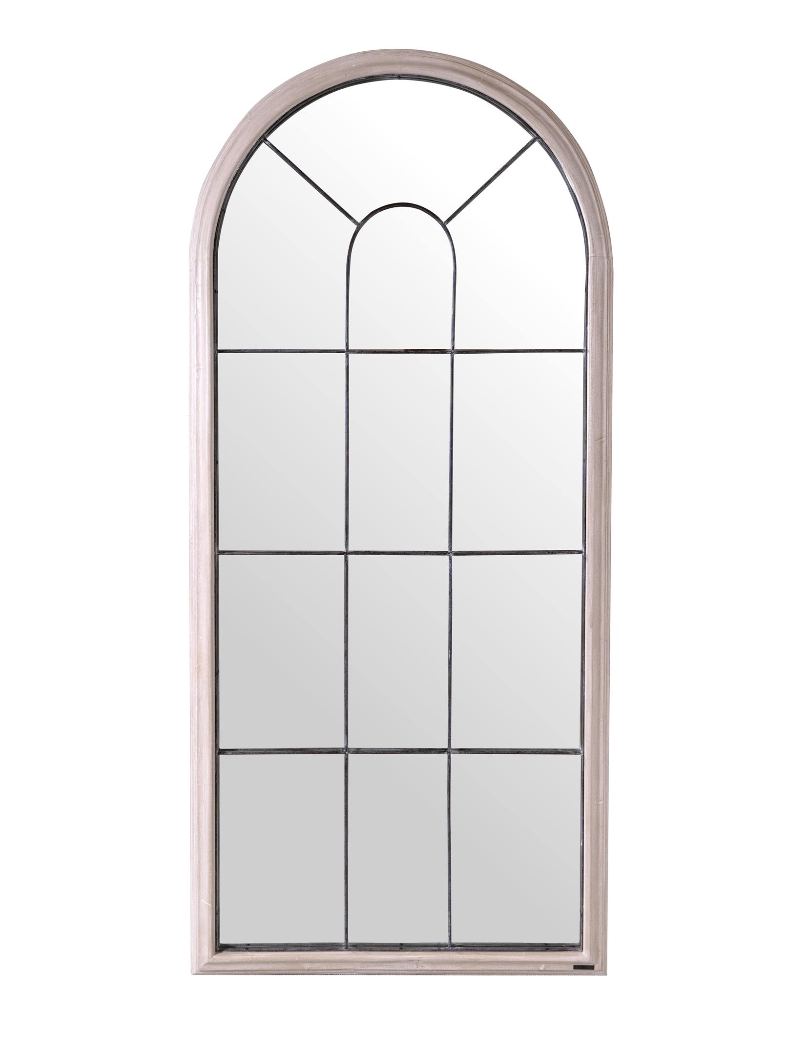 Mirror Manon