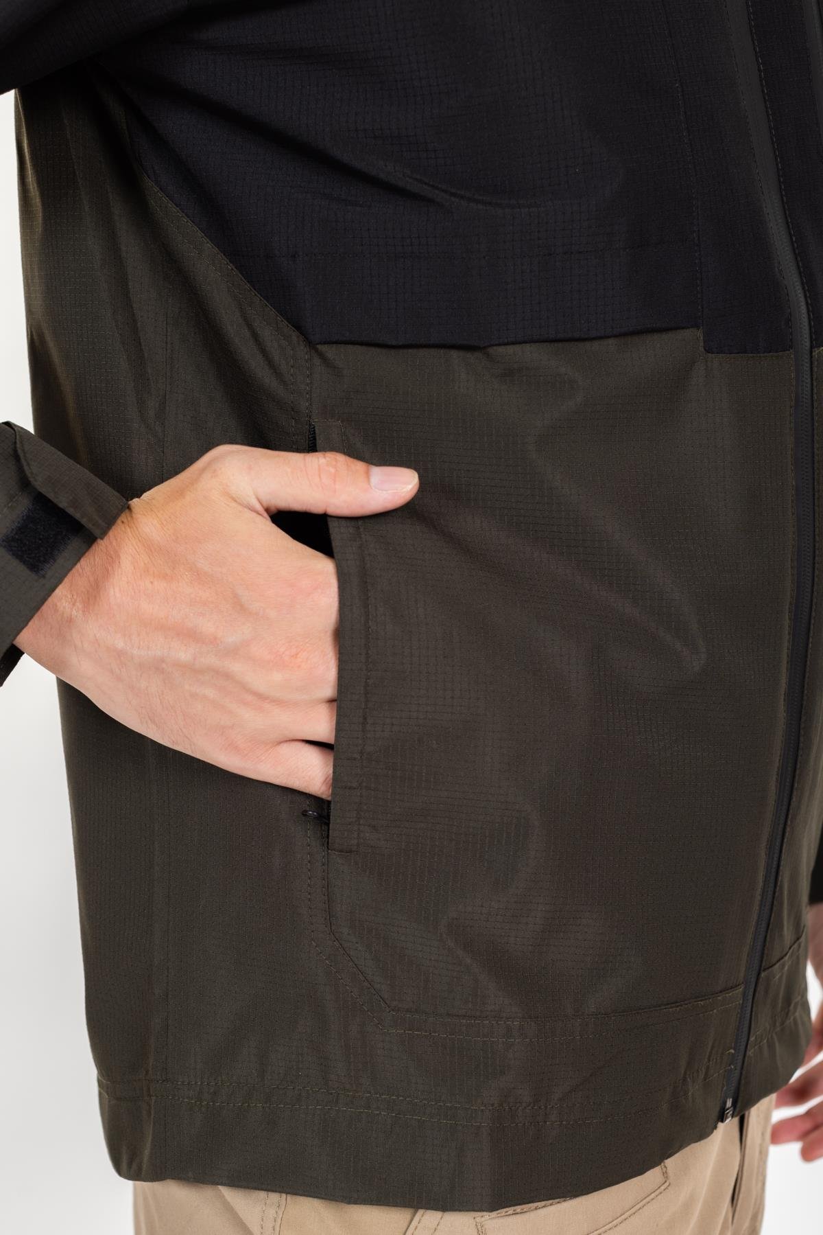 AKN 121 RÜZGARLIK/YAĞMURLUK