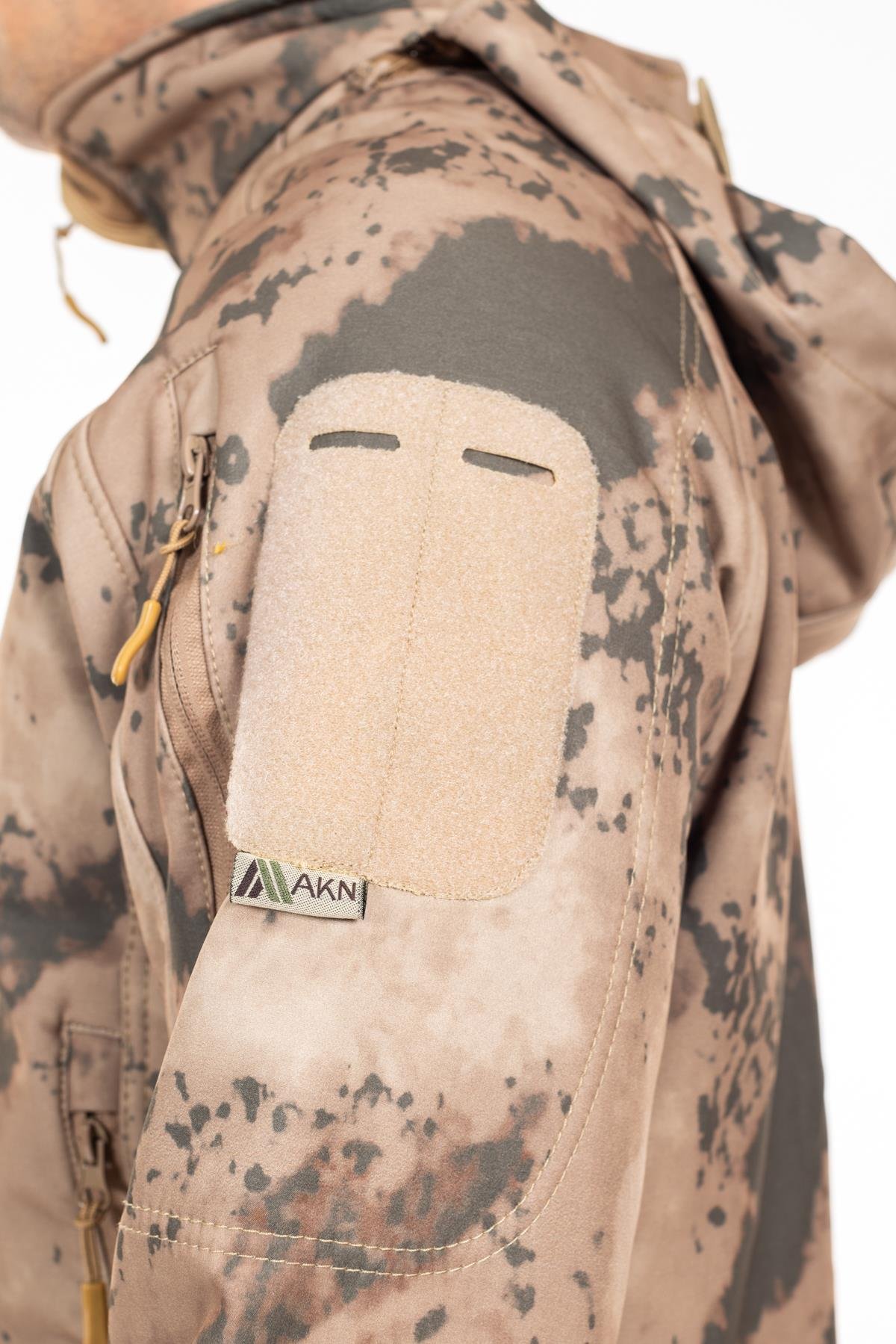 AKN 451 Double Softshell Mont JGK