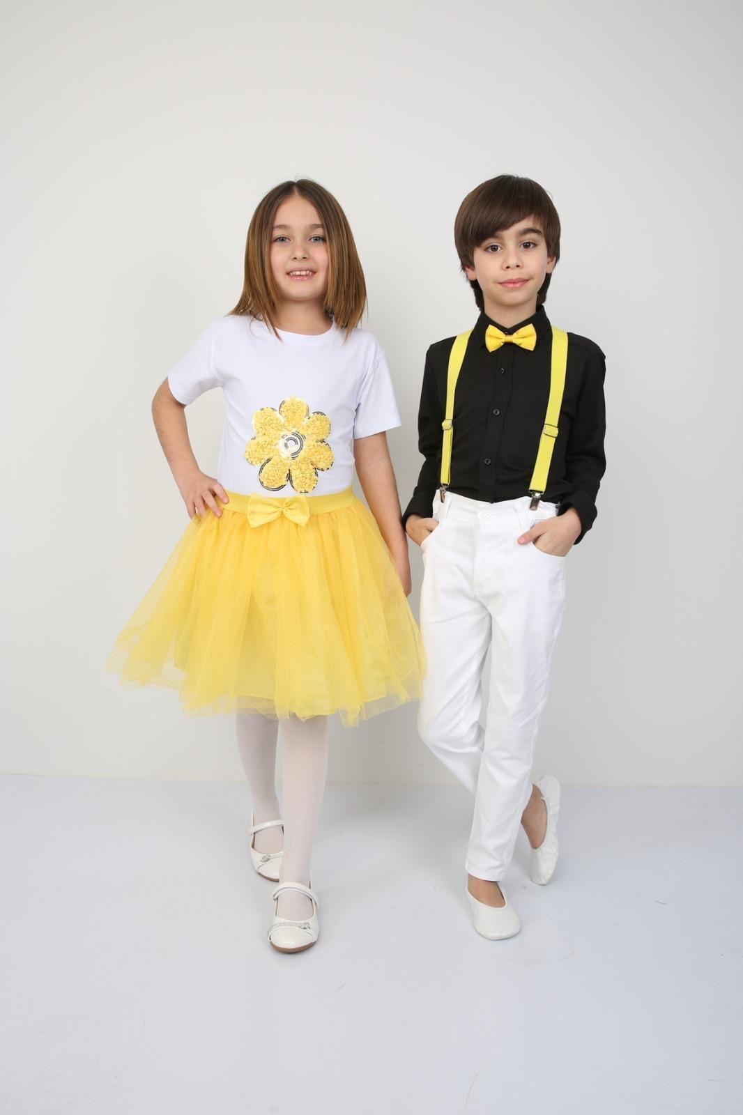 23 Nisan Kız Çocuk Çiçekli T-shirt Sarı Tütü Etek Kombin Erkek Çocuk Gömlek Pantolon Takım Gösteri Kıyafetleri