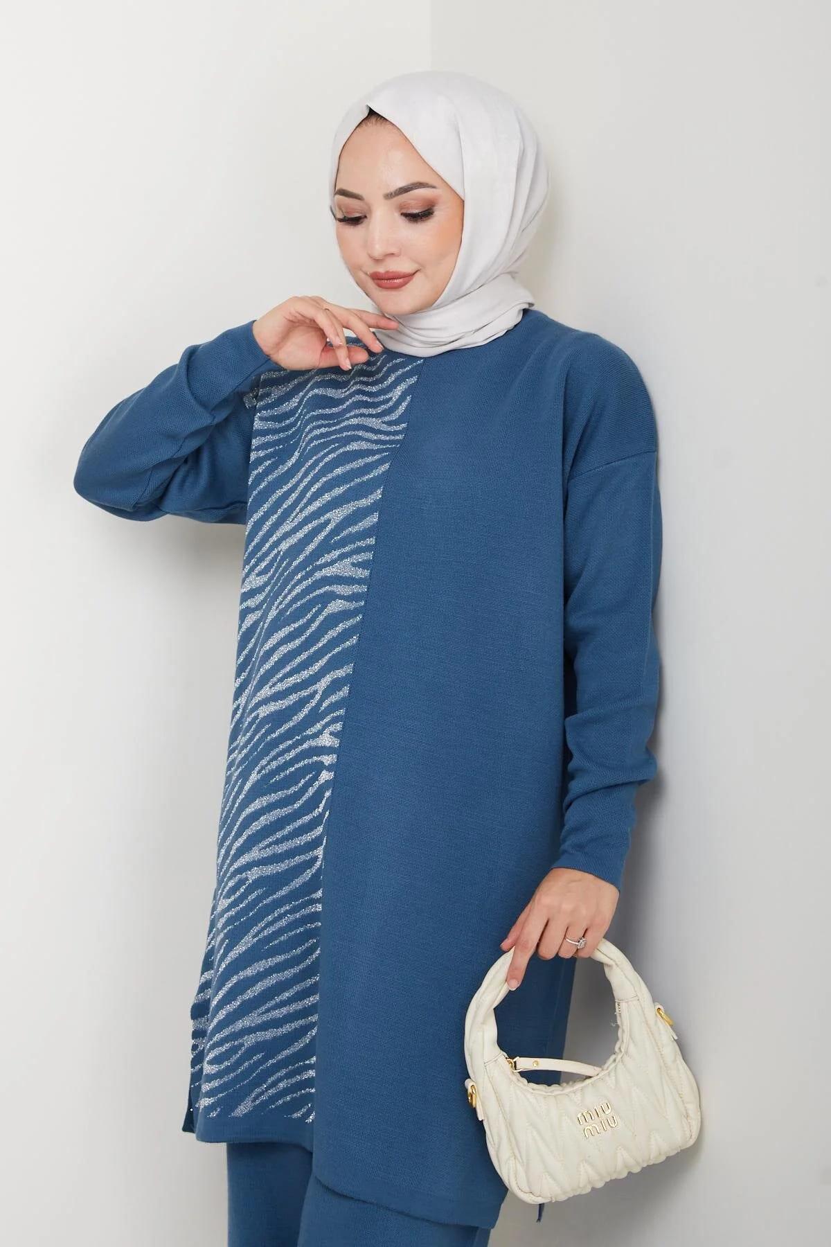 Kadın İndigo Mavi Zebra Desenli Triko Tunik – Uzun Kol Rahat Kalıp