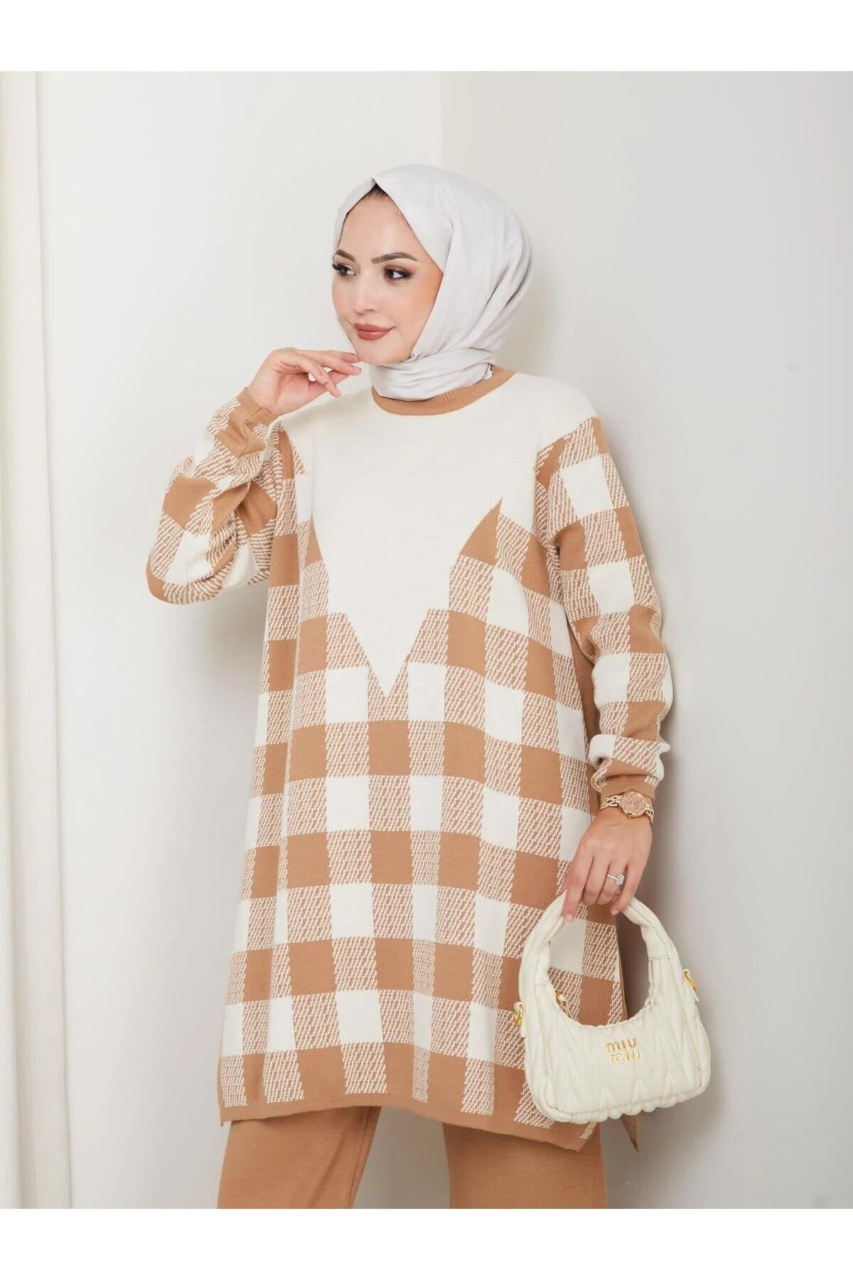 Kadın Modest Tesettür Kareli Desen Uzun Kol Triko Tunik