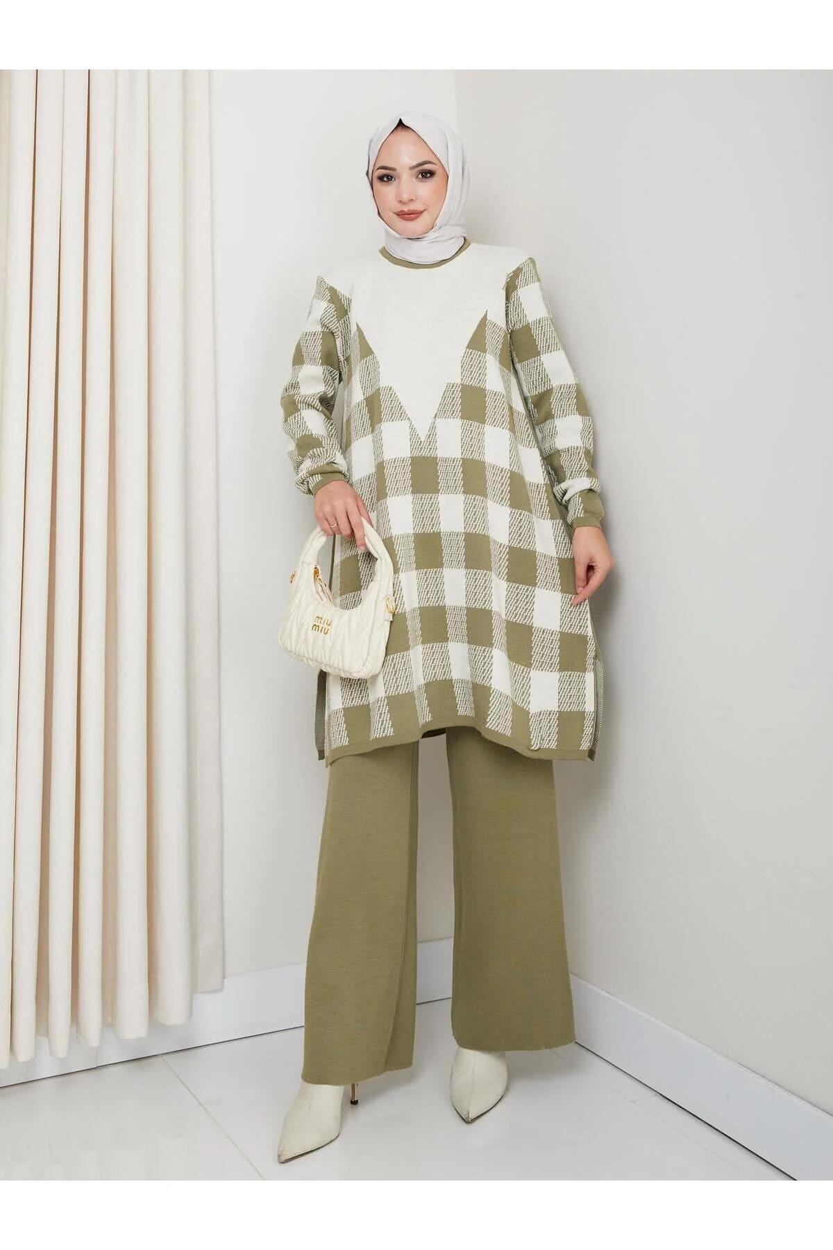 Kadın Modest Tesettür Kareli Desen Uzun Kol Triko Tunik