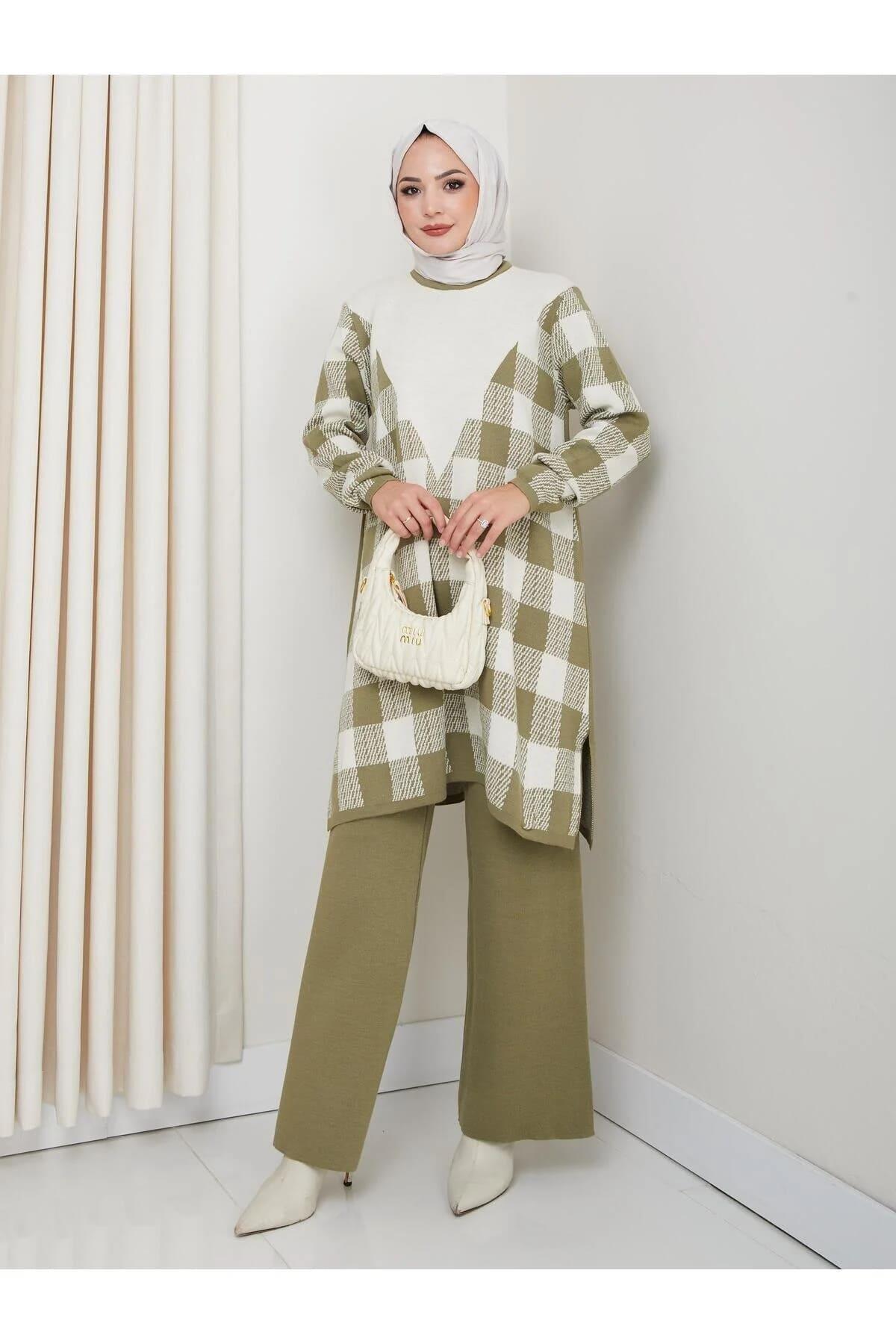 Kadın Modest Tesettür Kareli Desen Uzun Kol Triko Tunik