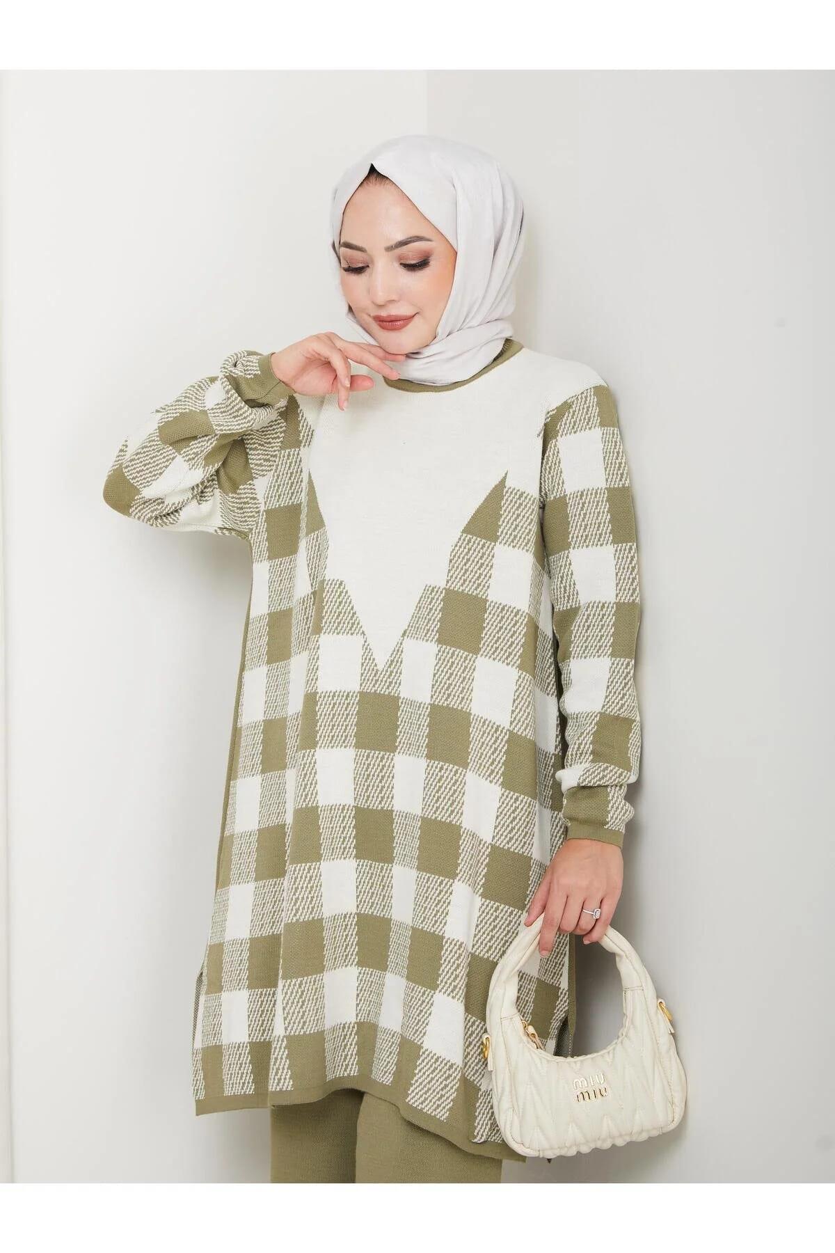 Kadın Modest Tesettür Kareli Desen Uzun Kol Triko Tunik