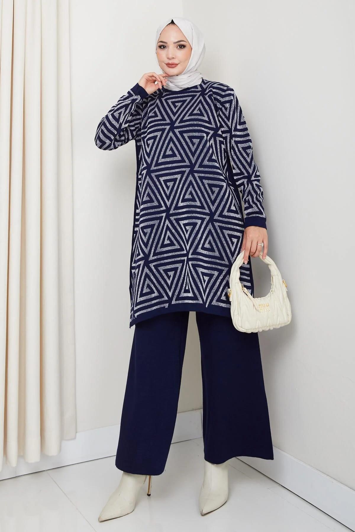Kadın Salaş Model Geometrik Desenli Tesettür Triko Tunik