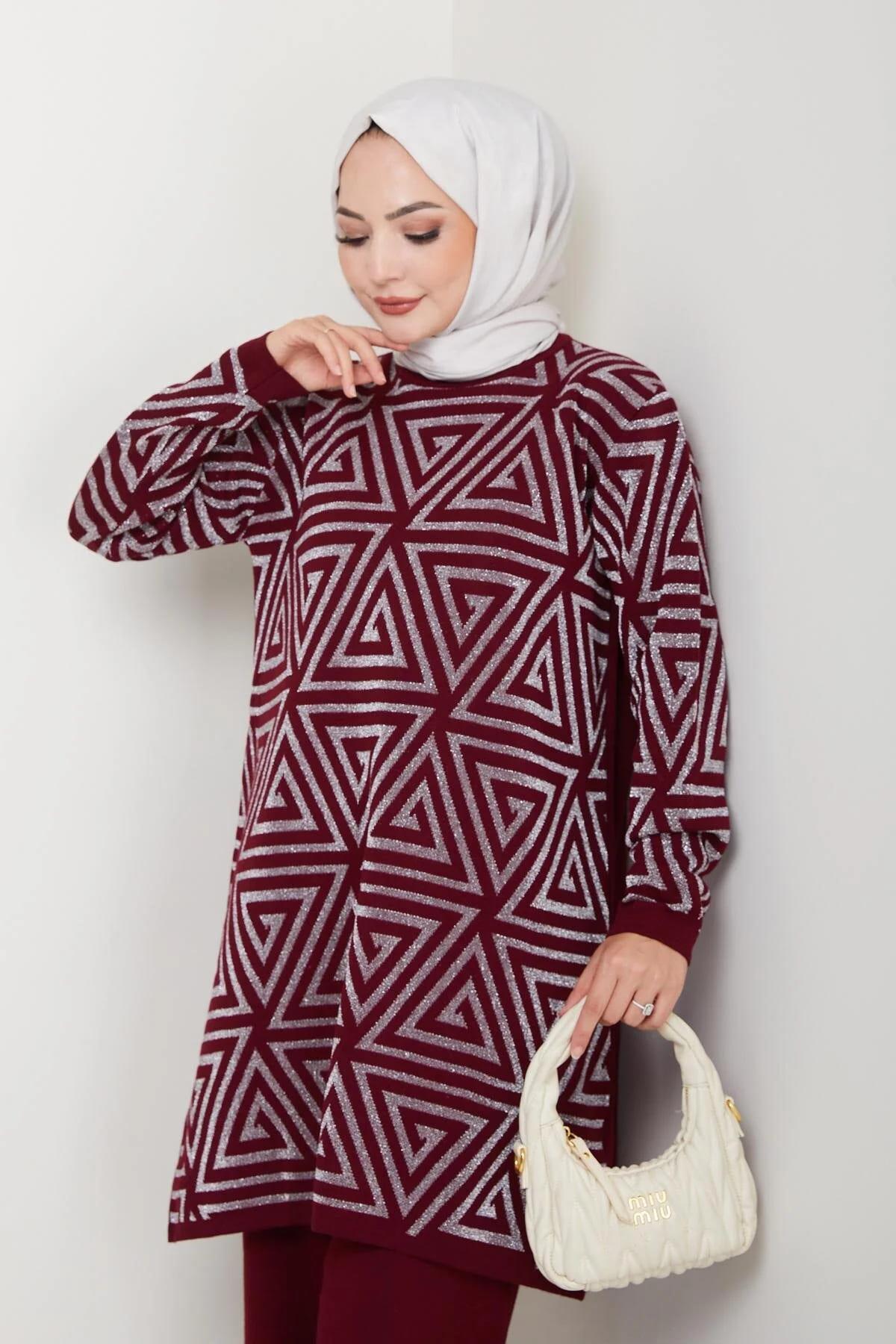 Kadın Salaş Model Geometrik Desenli Tesettür Triko Tunik