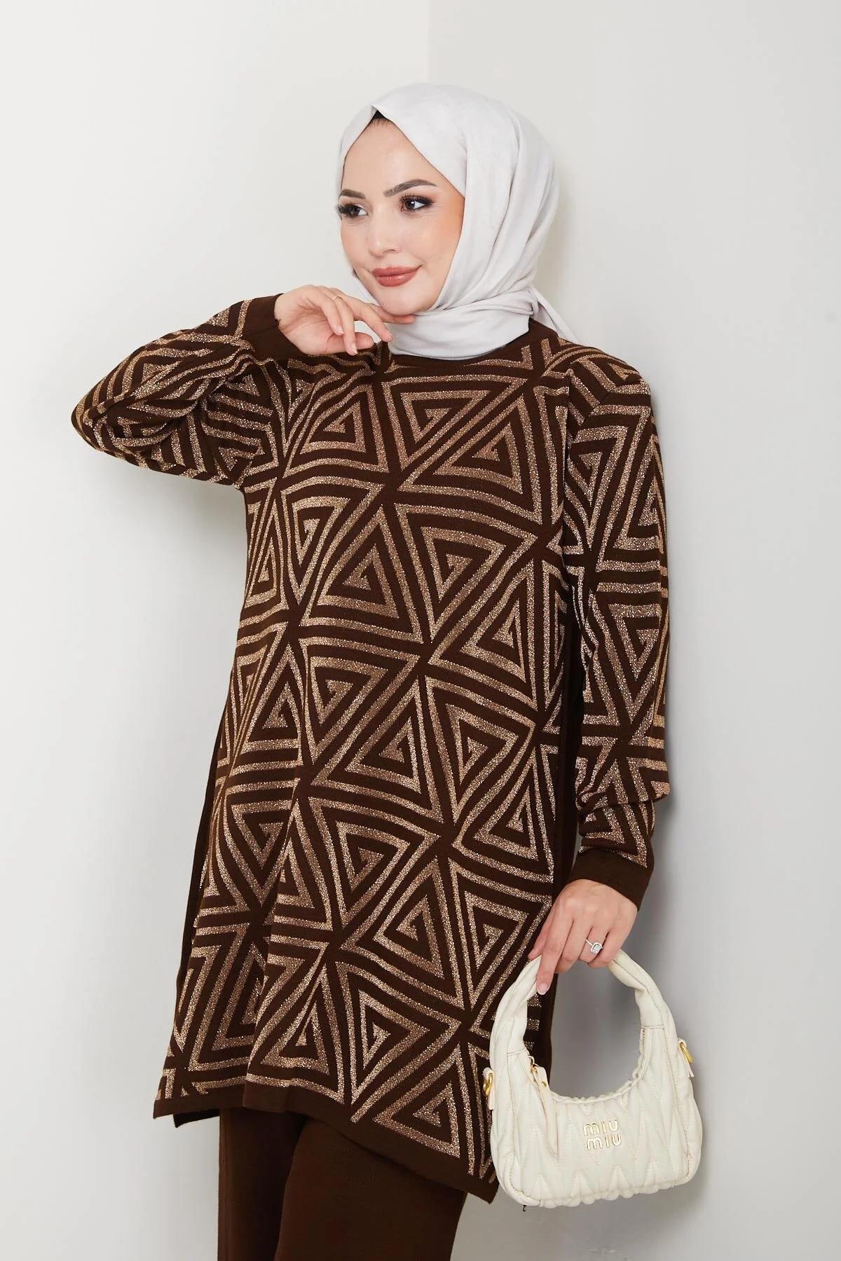 Kadın Salaş Model Geometrik Desenli Tesettür Triko Tunik