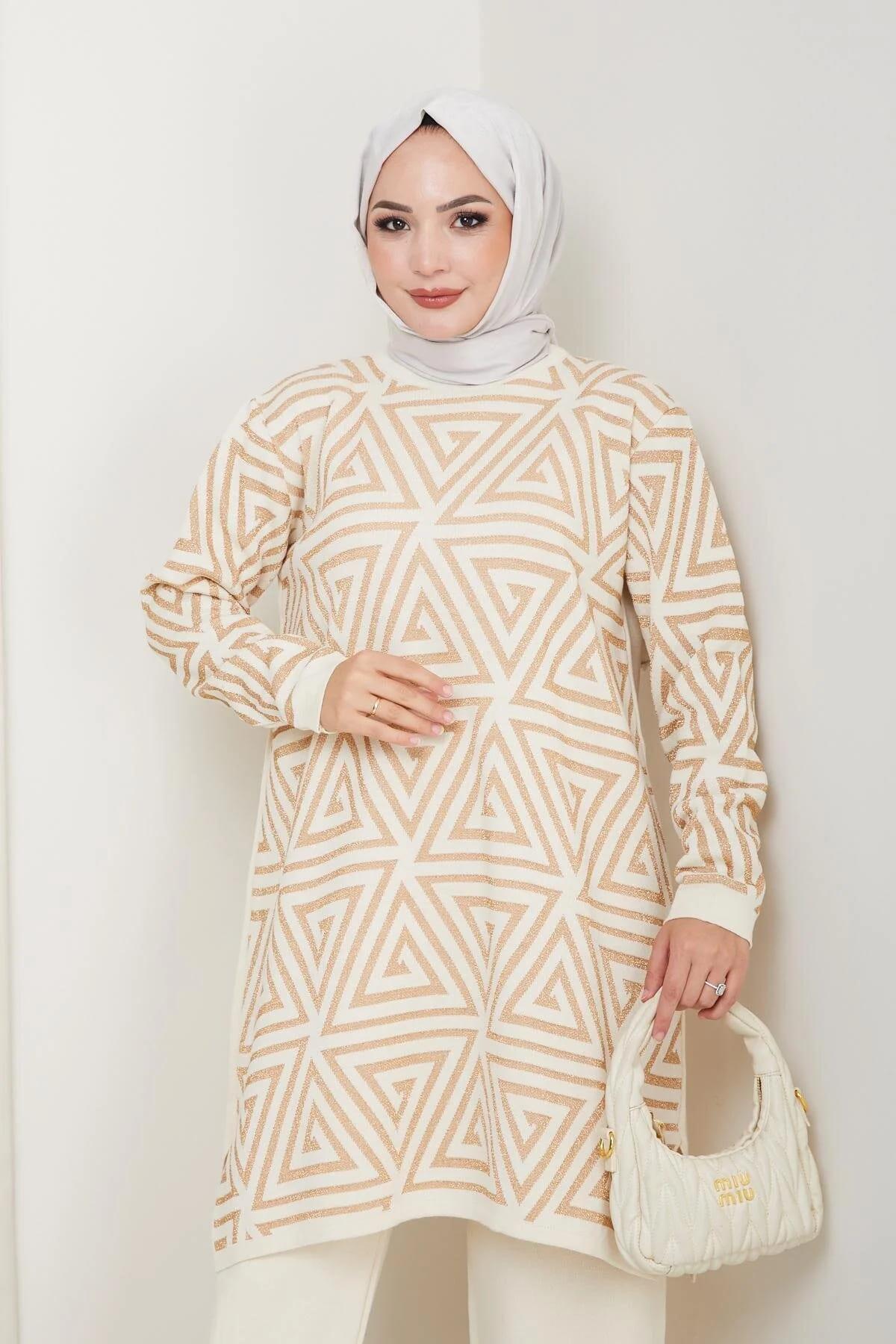 Kadın Salaş Model Geometrik Desenli Tesettür Triko Tunik