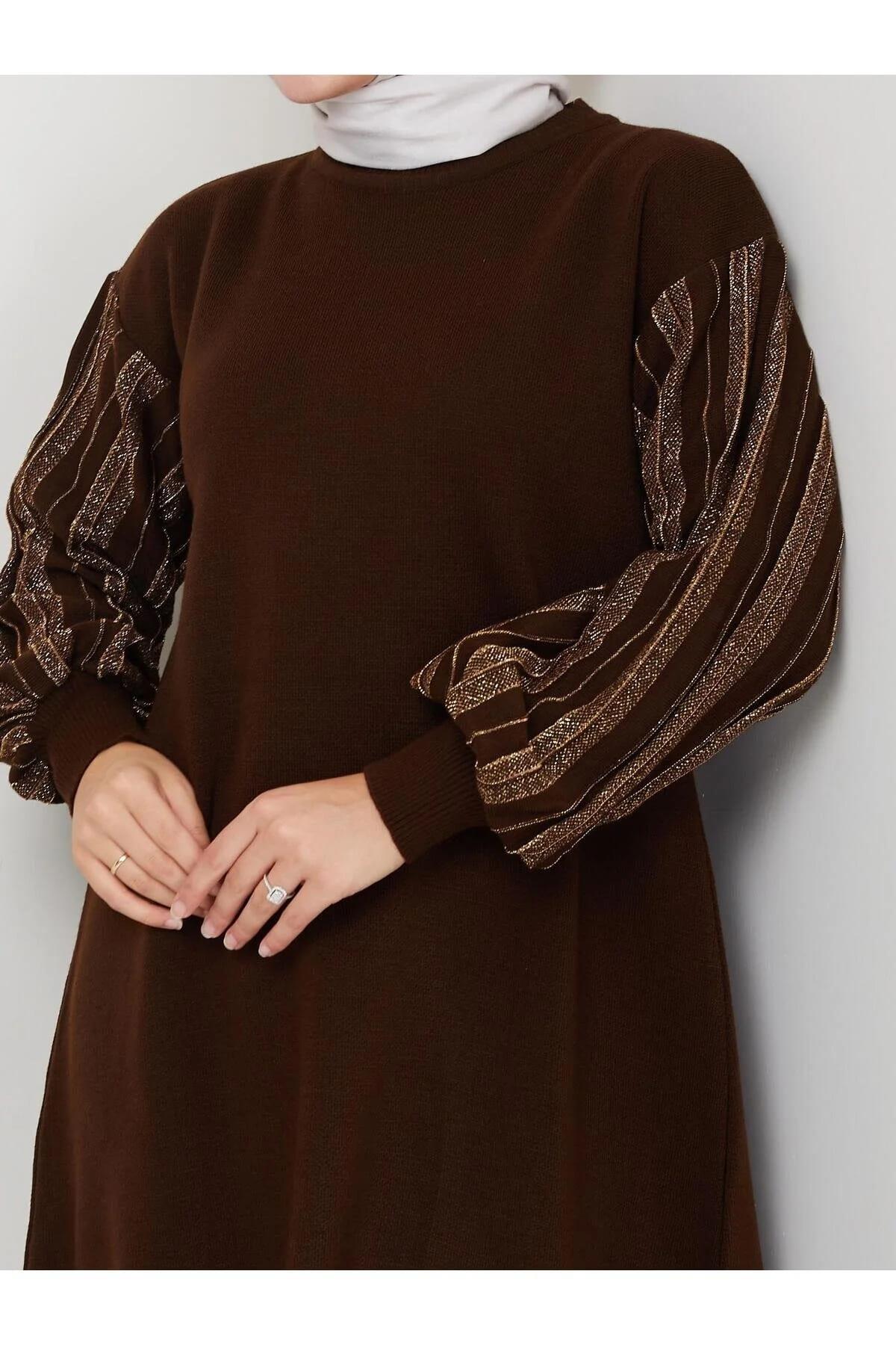 Kadın Salaş Model Kolu Desenli Tesettür Triko Tunik