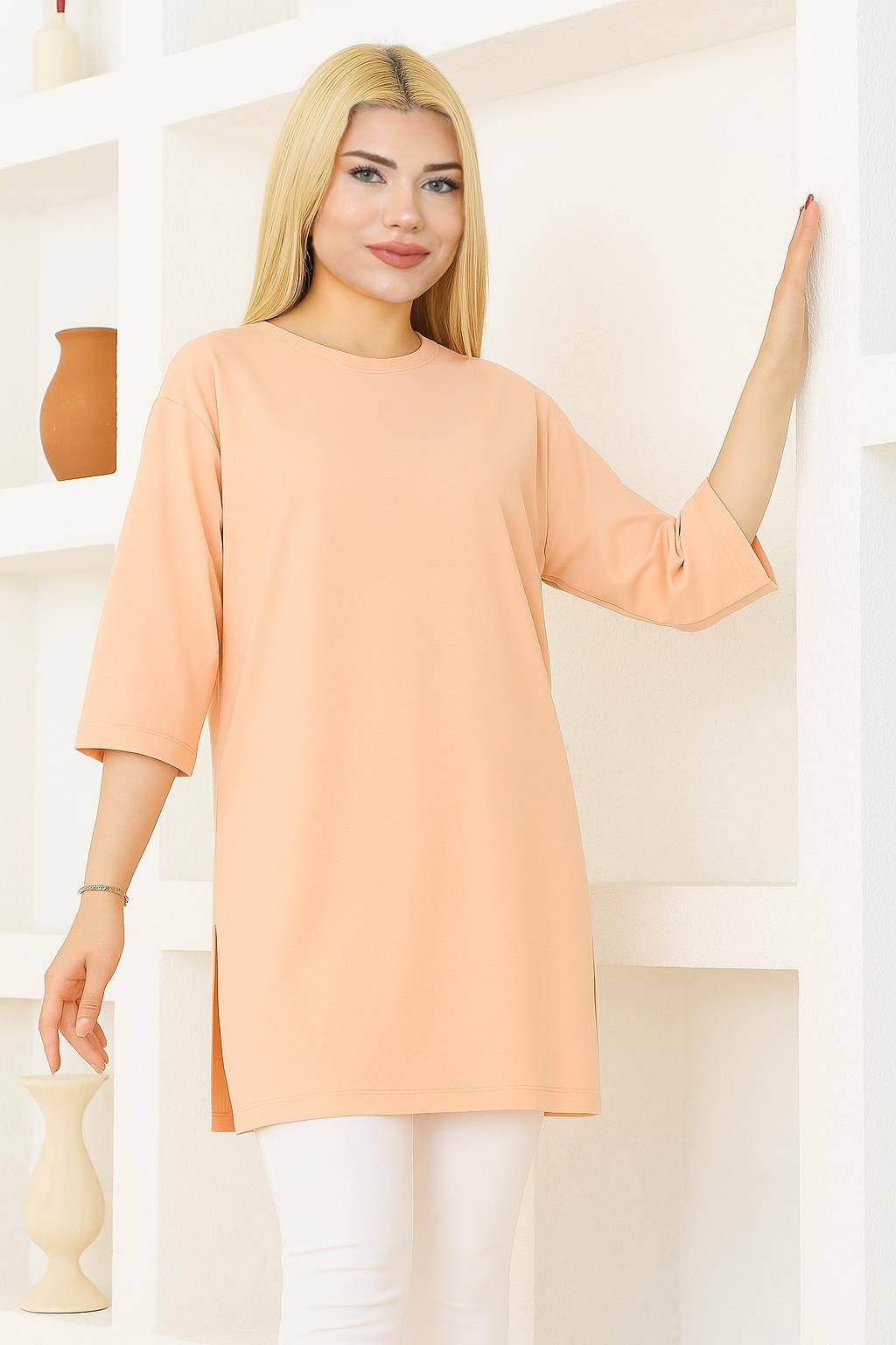 Kadın Şeftali Rengi Oversize Tunik Tişört – Yarım Kollu, Yuvarlak Yaka, Rahat Kesim