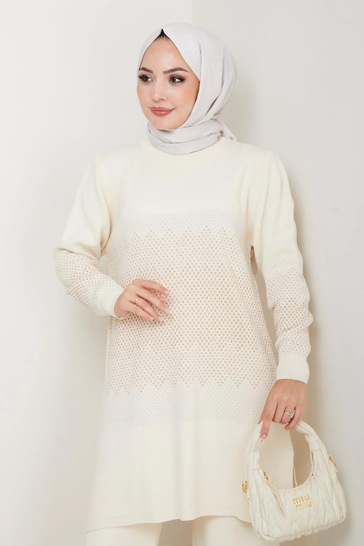 Kadın Simli Desenli Triko Tesettür Kazak – Şık Günlük Model