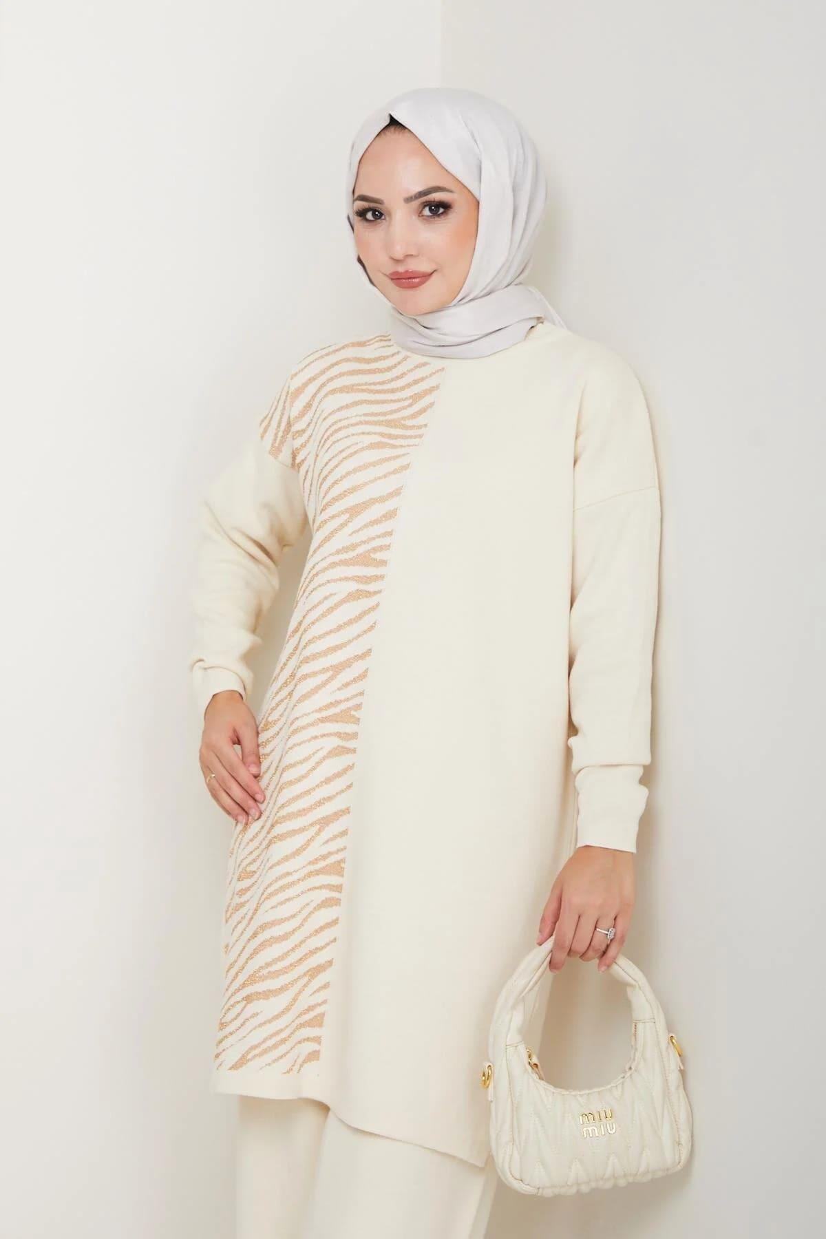 Kadın Taba Zebra Desenli Triko Tunik – Uzun Kol Rahat Kalıp